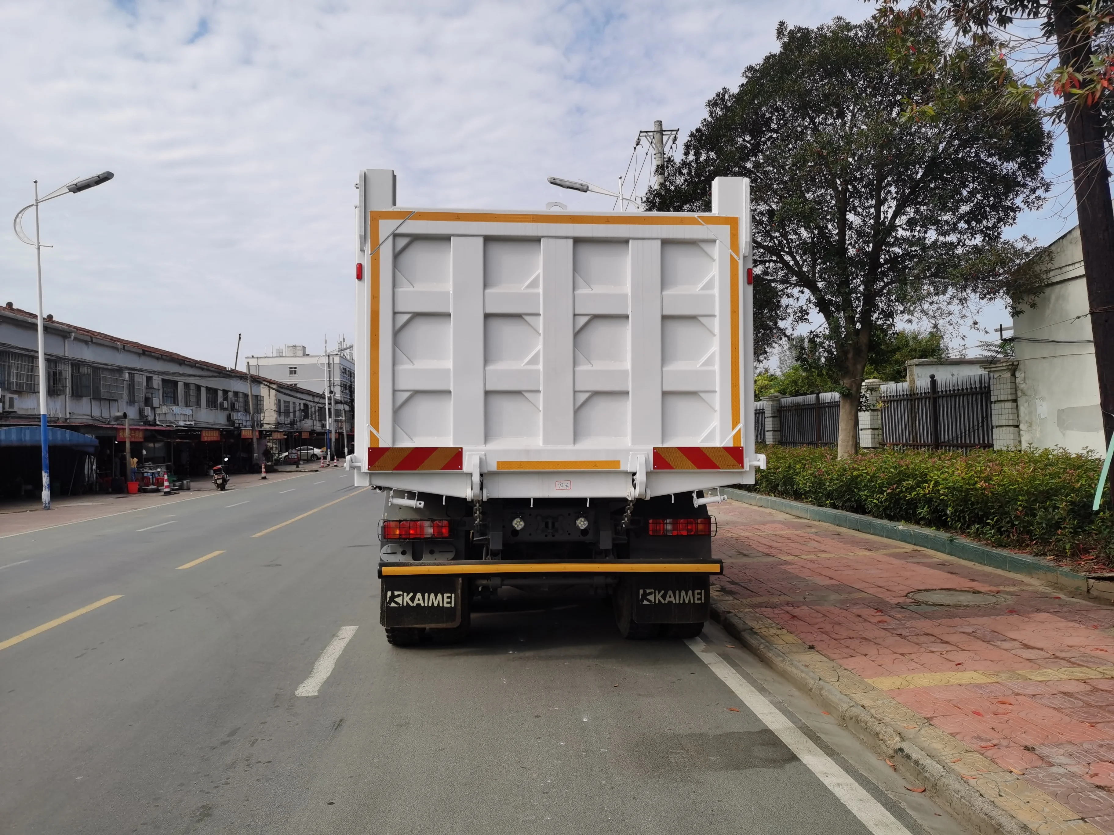 Factory  Direct Sale  ISUZU  FVR  10 Wheel  Heavy Duty Dump Dumper Truck 6x4 30 Tons  Tipper  Vehicle Good Price