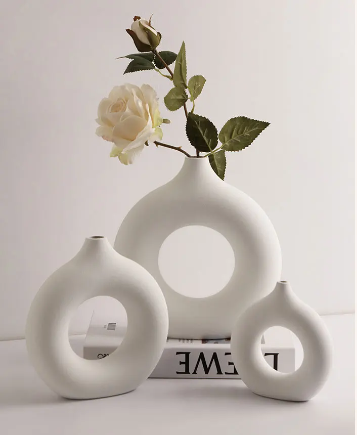 Nordic Style Wedding Porcelain Donut Decorative Ceramic Vases for Home Decor