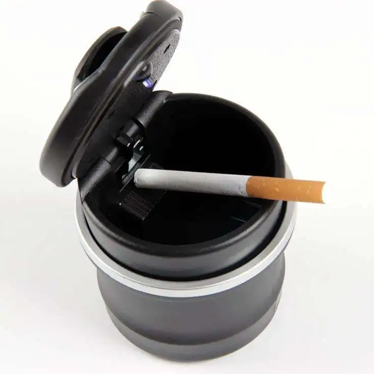 Universal Auto Interior Accessories Custom Logo Car Ashtray With LED Light Car Smokeless Container Smoke Cup Holder Storage
