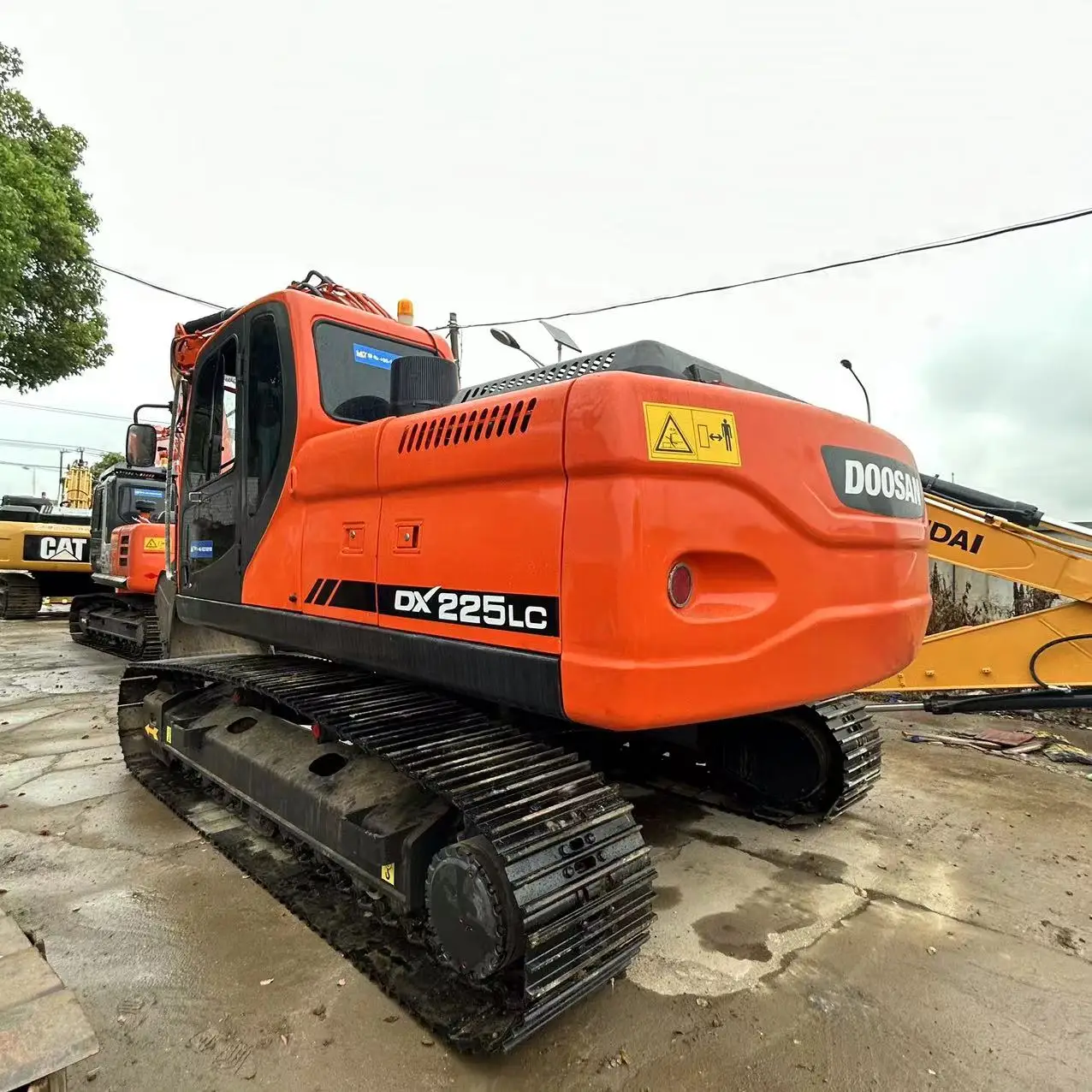 2023 год оригинальный doosan Dx225 б/у экскаватор 22-тонный 225 300 для продажи
