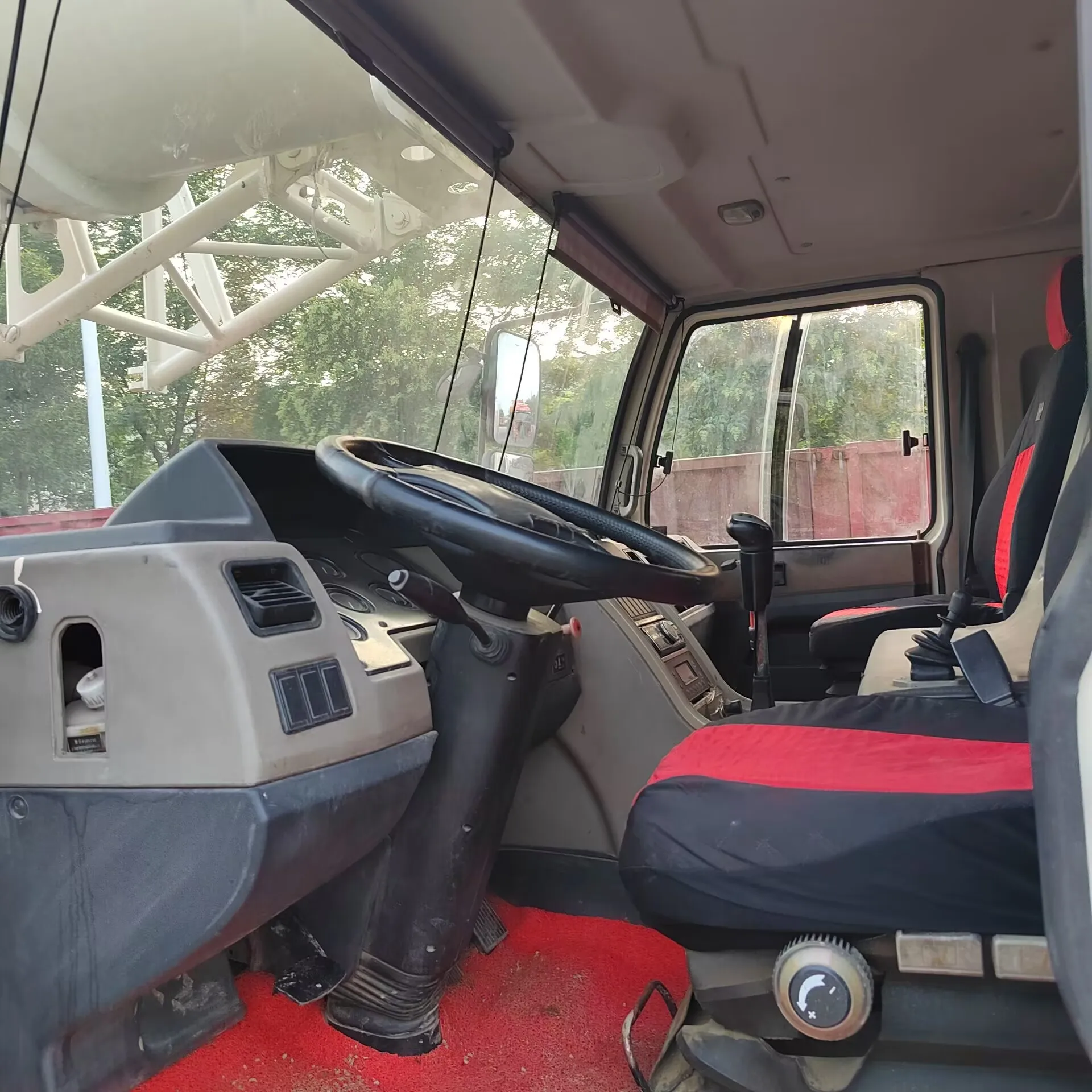 Подержанный автокран 80 тонн мобильный кран китайский 80-тонный Zoomlion QY80V