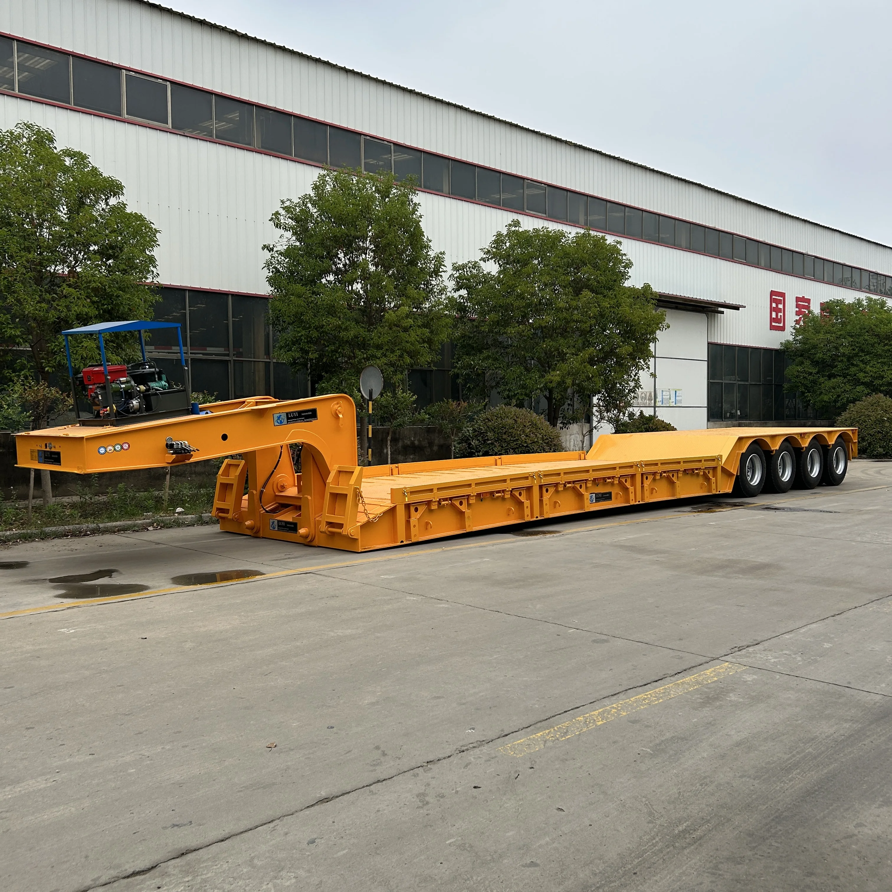 Hot Sale Semi-Window Trailers Low Flatbed Transport Container Truck Trailers Skeleton Semi-Trailer