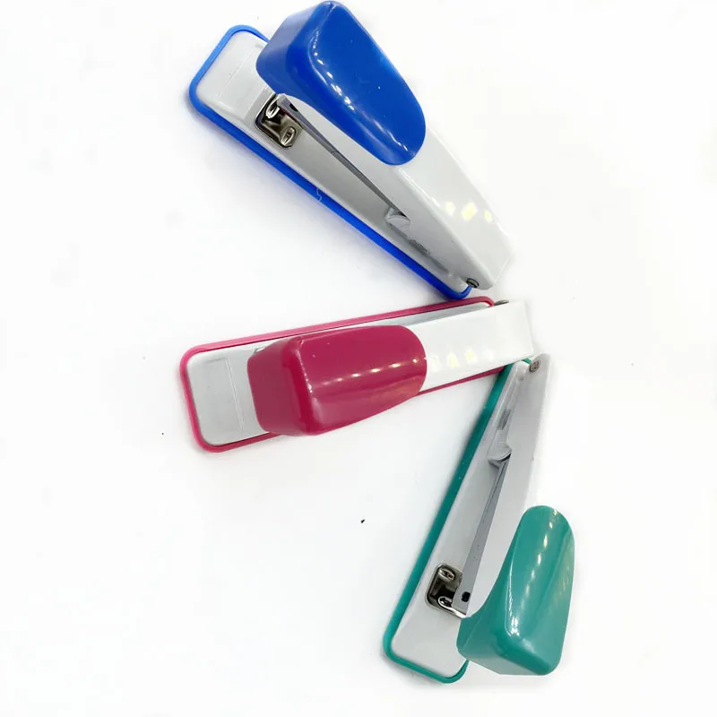 Factory Direct Selling Stapler Learning Stationery Office Supplies Manual Stapler Binding Machine Durable Metal Stapler
