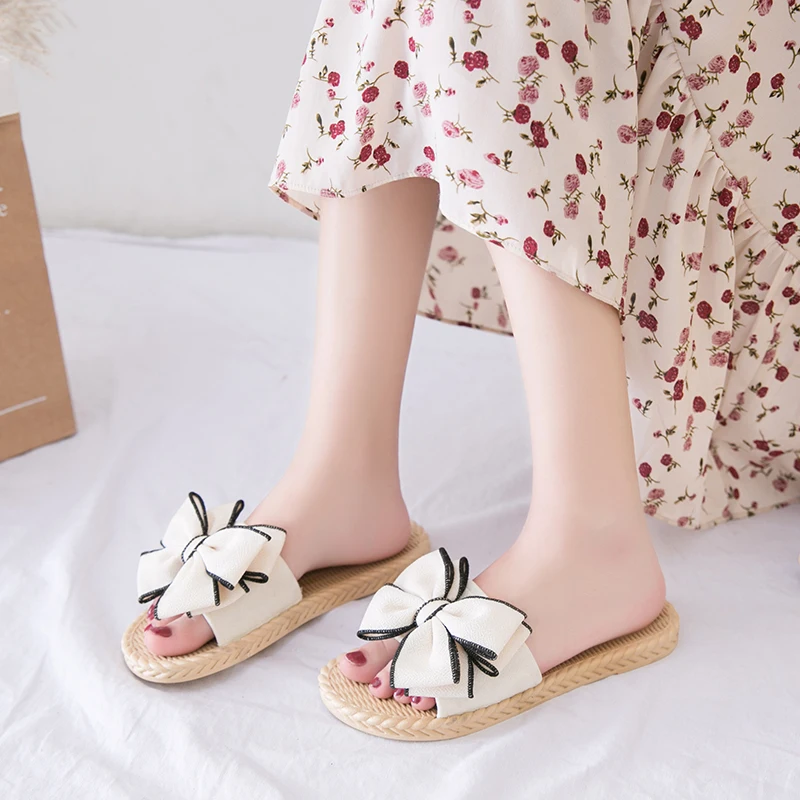 
Playful Bowknot Woman Slippers Outdoor Fashion Non-slip Flat Sandals 