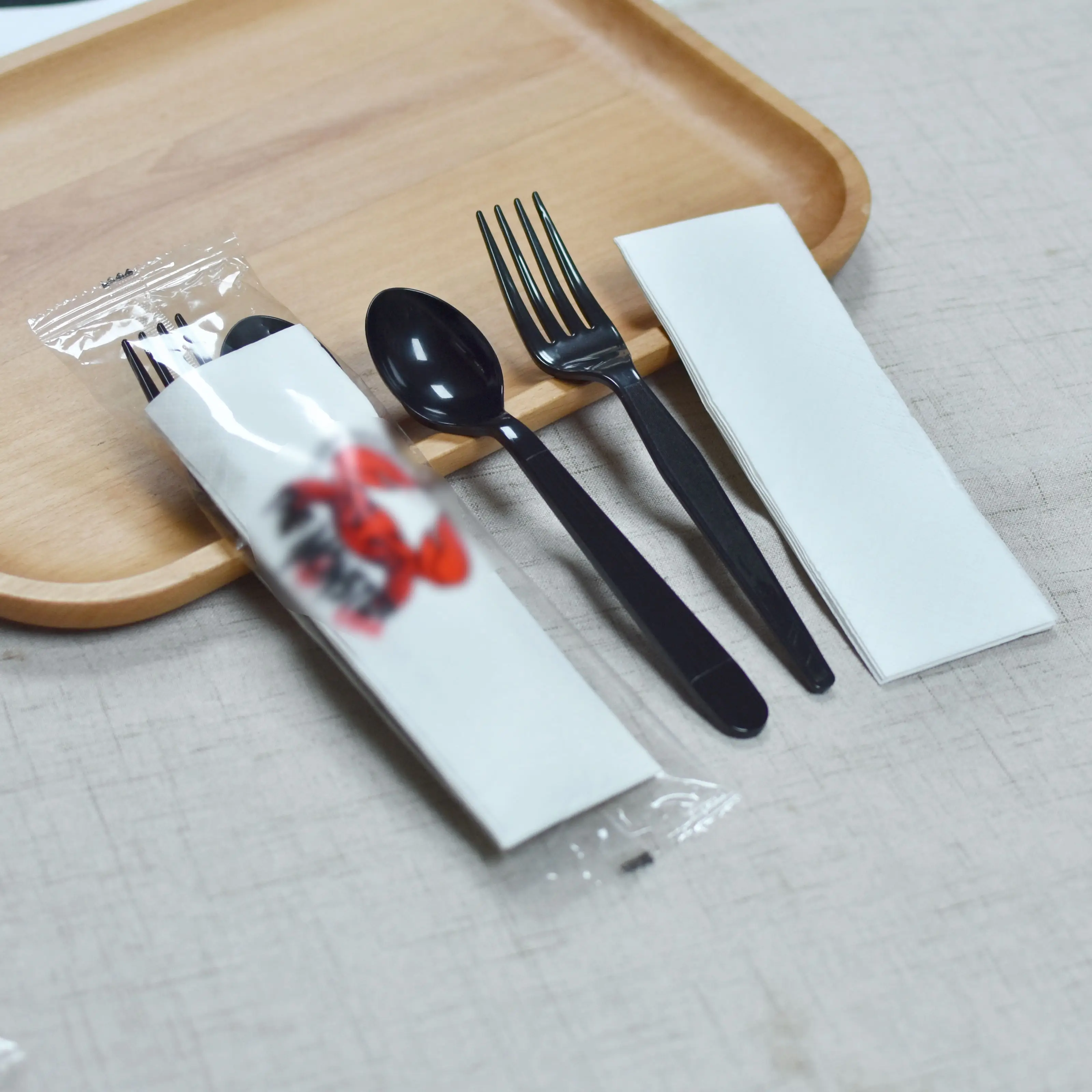 disposable cutlery set plastic cutlery set for restaurant take away  cutlery customized logo