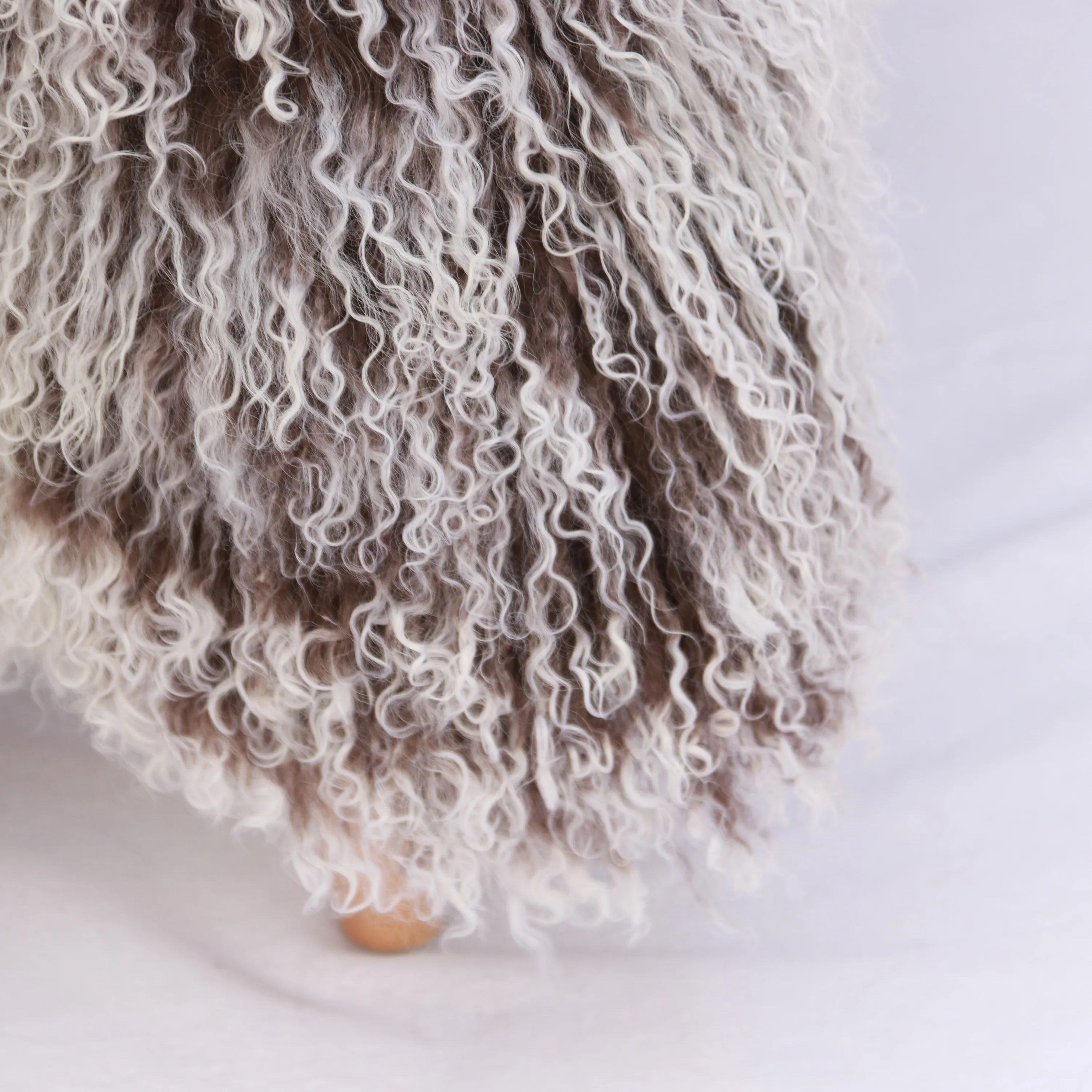 100% Real Mongolian Sheepskin Hide Pelt Throw Rug Plate Tibetan Lamb Wool Carpet Curly