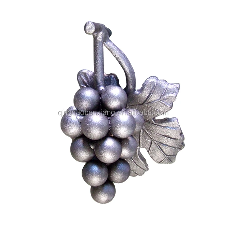 Модели ворот и железная решетка из кованого железа виноградные листья