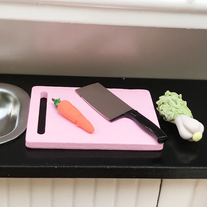 Mini Dollhouse Kitchen Cookware 1/12 Scale Miniature Scene Model Kitchen Knives Set with Chopping Board Pretend Play Toy