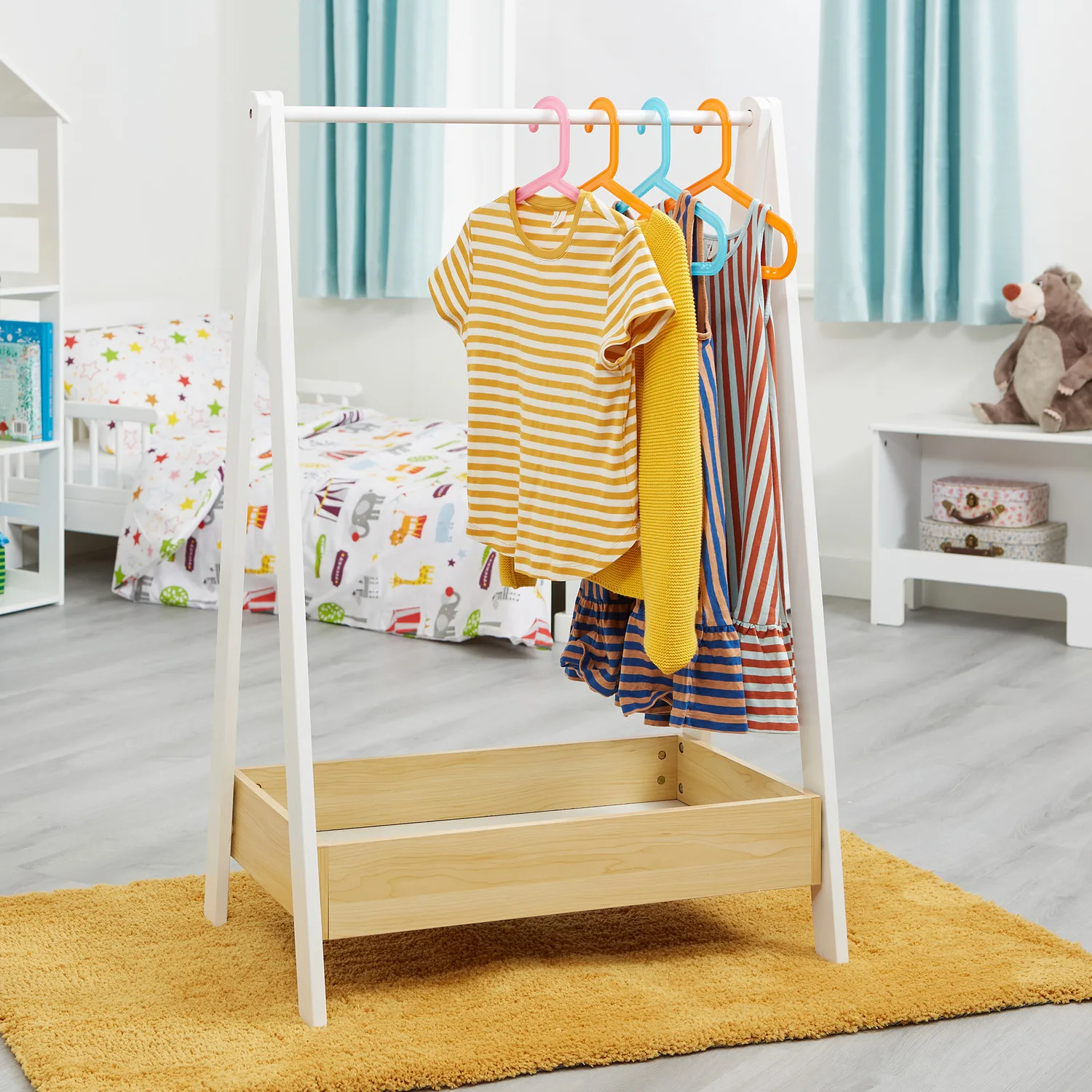 Wooden Clothes Hanger Rack for Kids Cloth Rack Closet