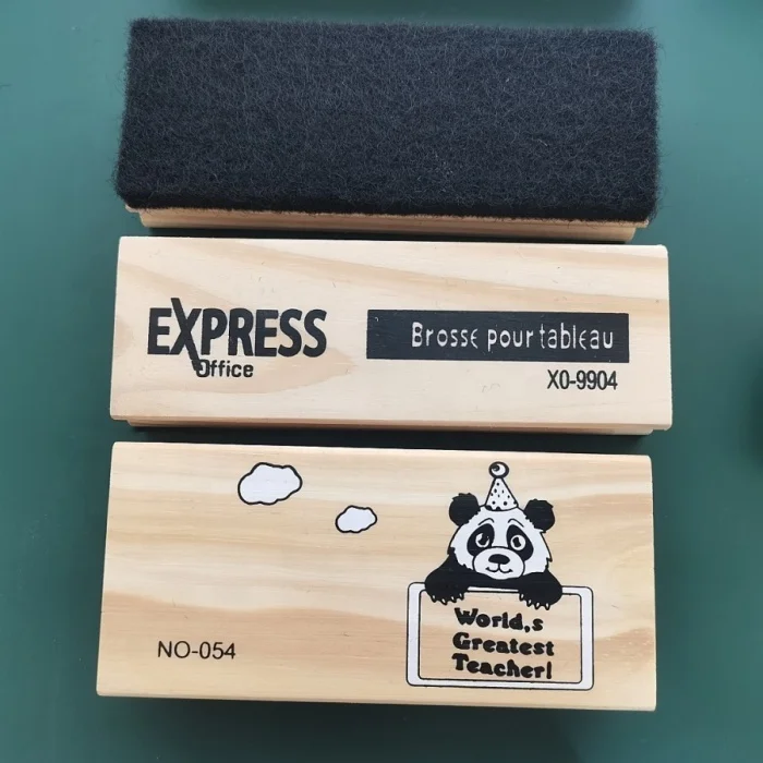 Manufacturers recommend high-end wooden chalkboard erasers wood white board cleaner