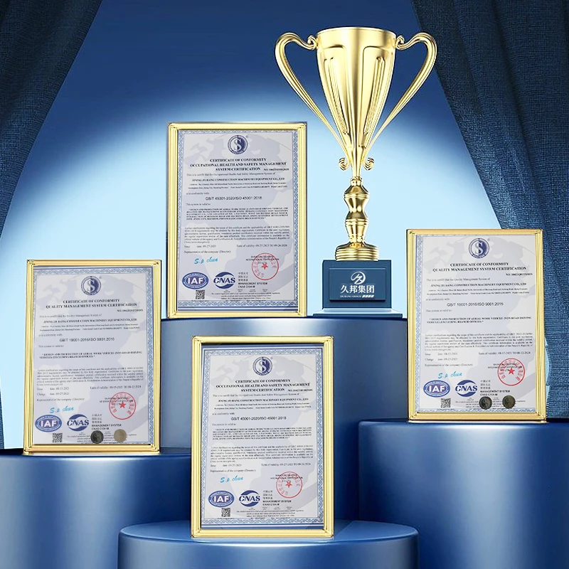 The best-selling heavy truck Hauman chassis 131 HP small mobile truck crane and 4T truck with crane