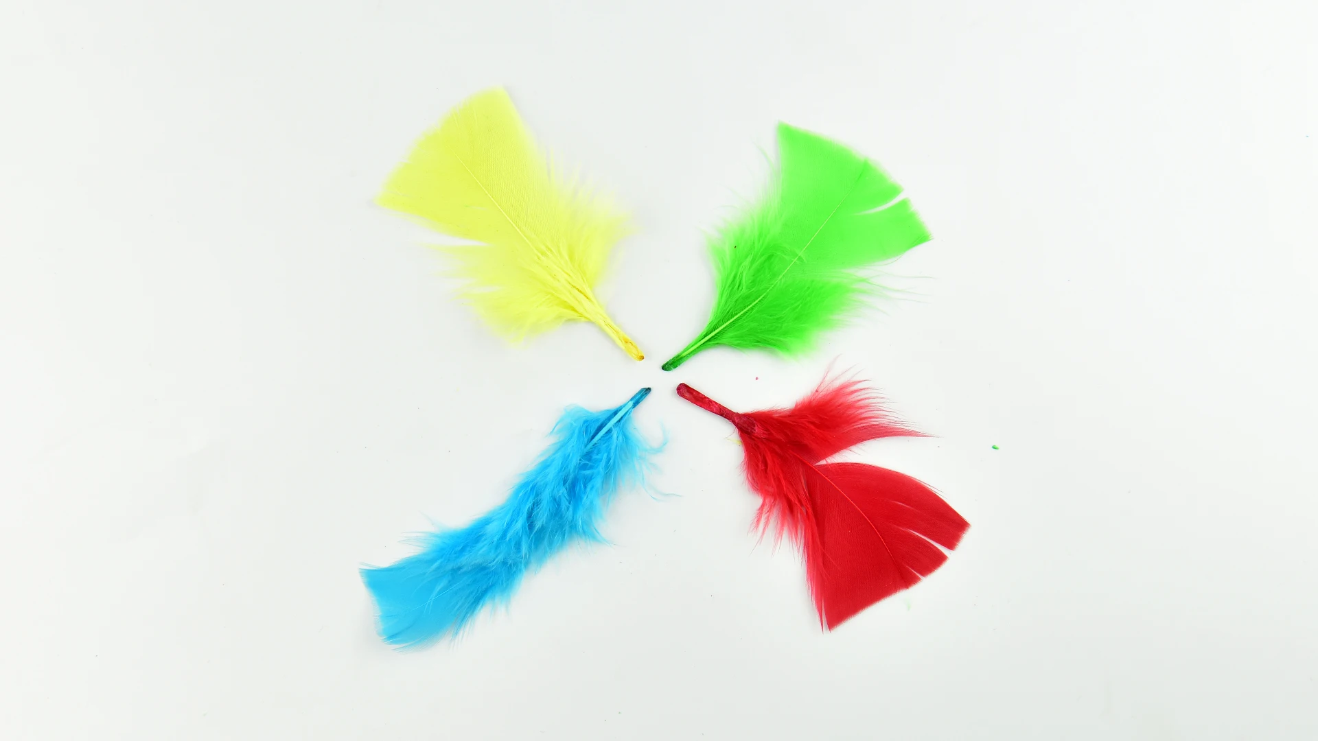 
Guaranteed Quality Proper Price Diy Colorful Feather Toys 