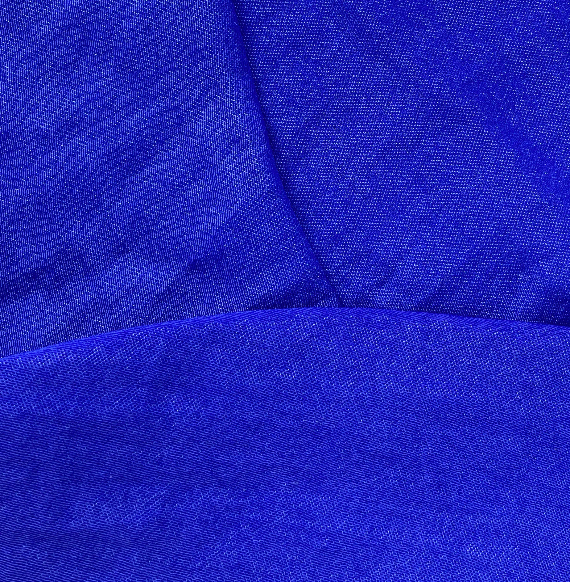 Custom made 85GSM Polyester Haidao silk satin fabric for dress