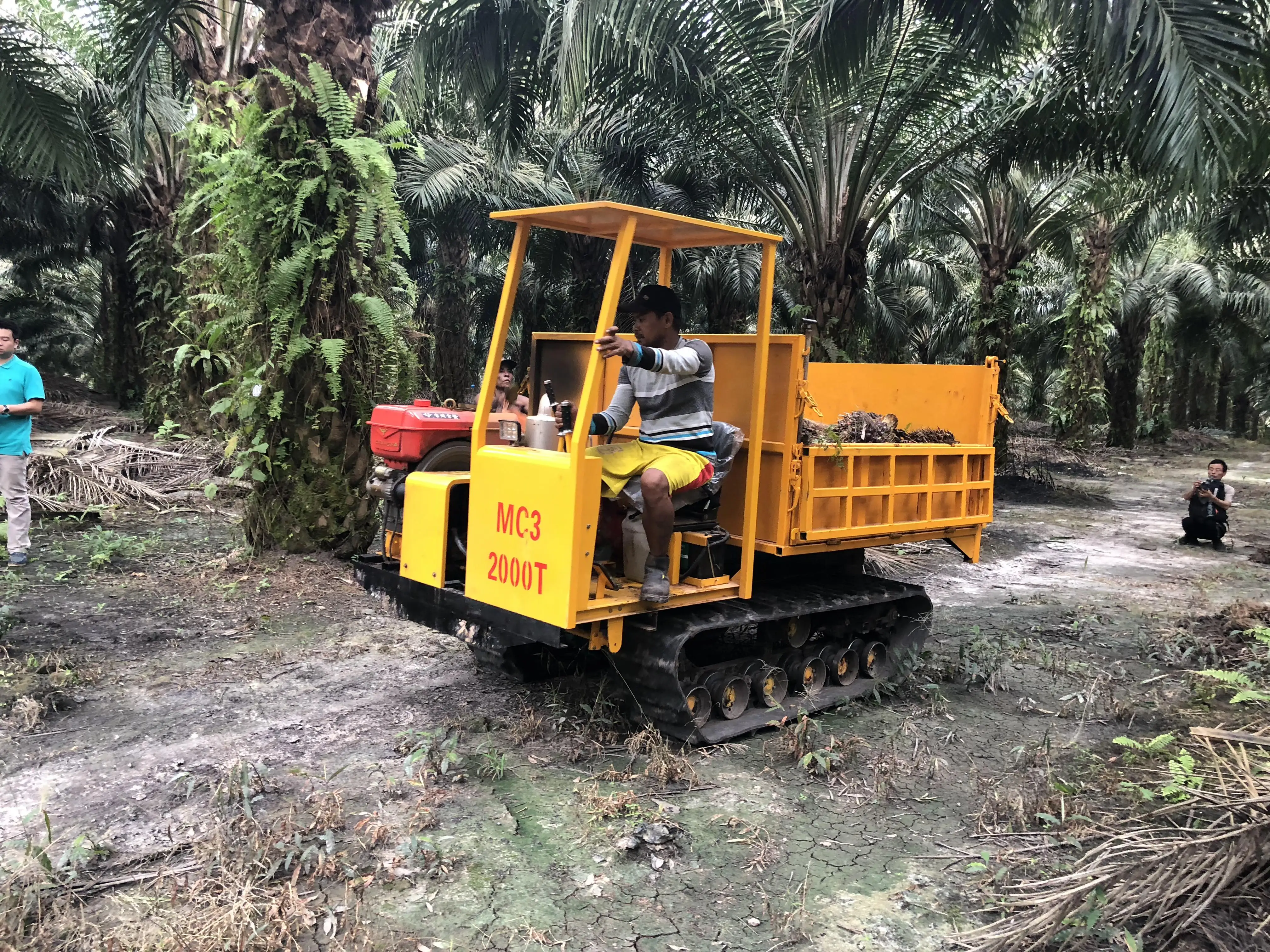 New Dumper Truck Price Small Crawler Transporter 3 Ton Diesel Self Loading Scissor Lifting Dumper Box Dumper for Sale