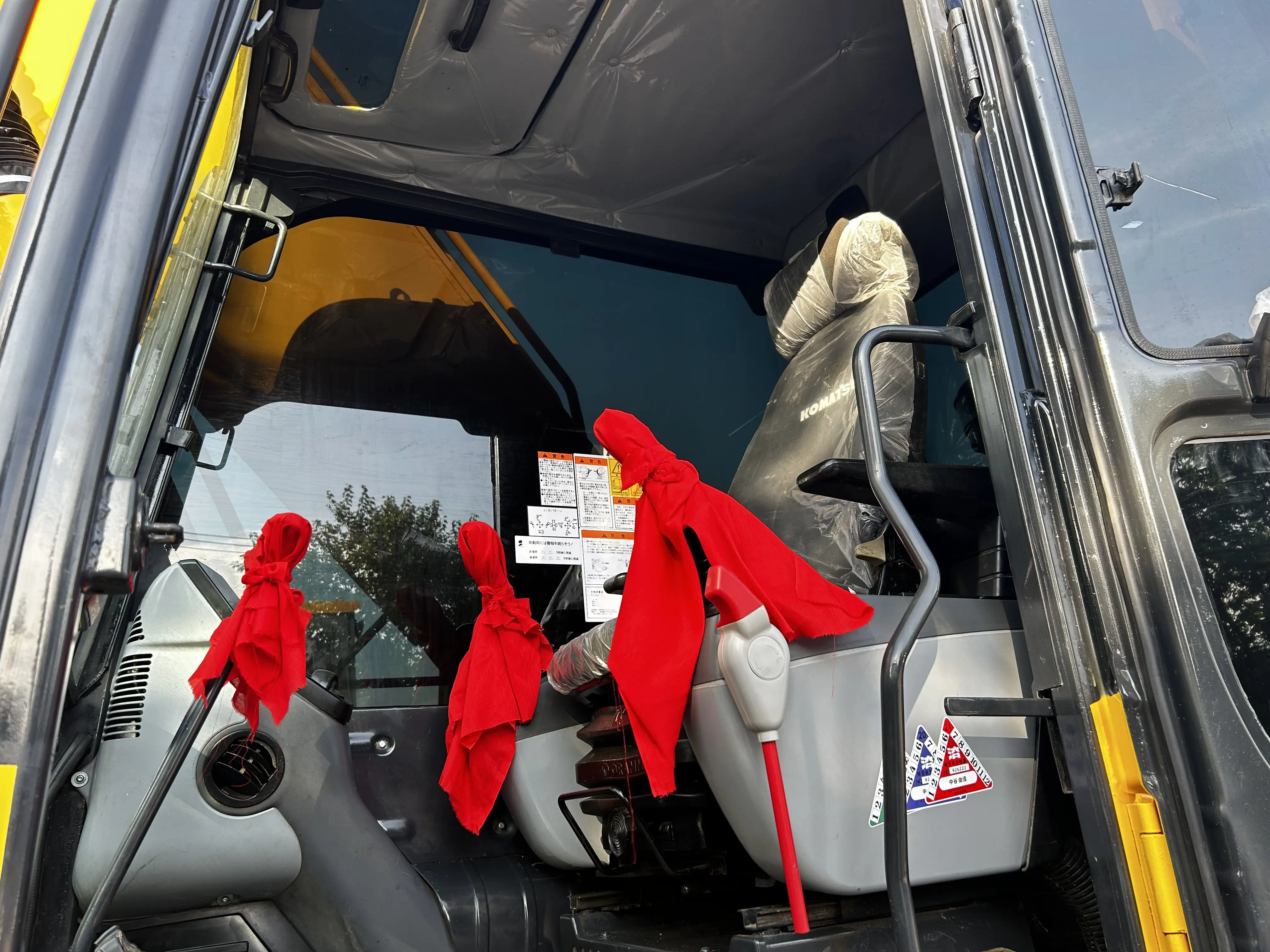 Экскаватор Komatsu оригинальный японский экскаватор 220 200 240 доступен