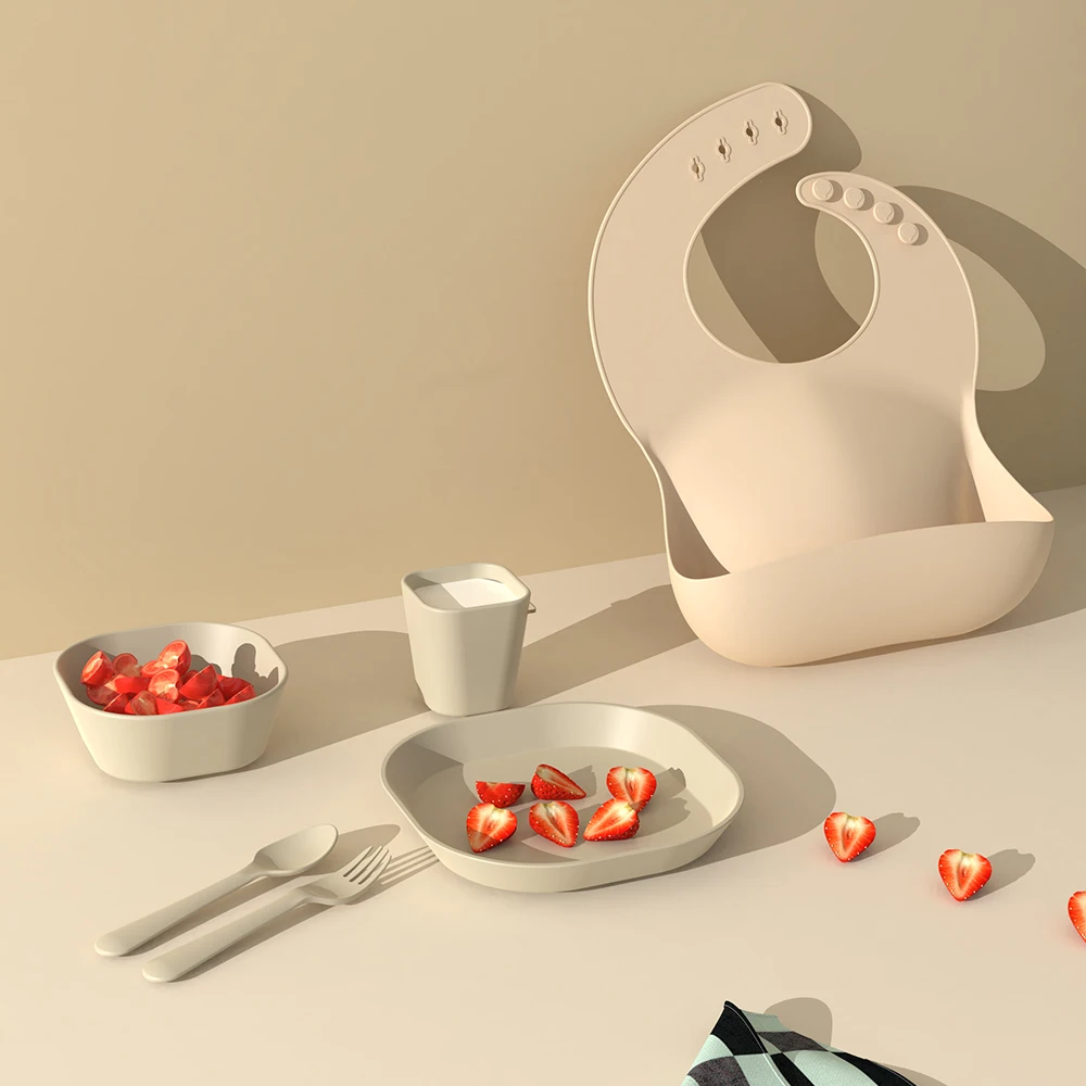 Wholesale Custom Eco-friendly BPA Free Toddlers Food Grade Plate Tableware Spoon Bowl Silicone Baby Feeding Set