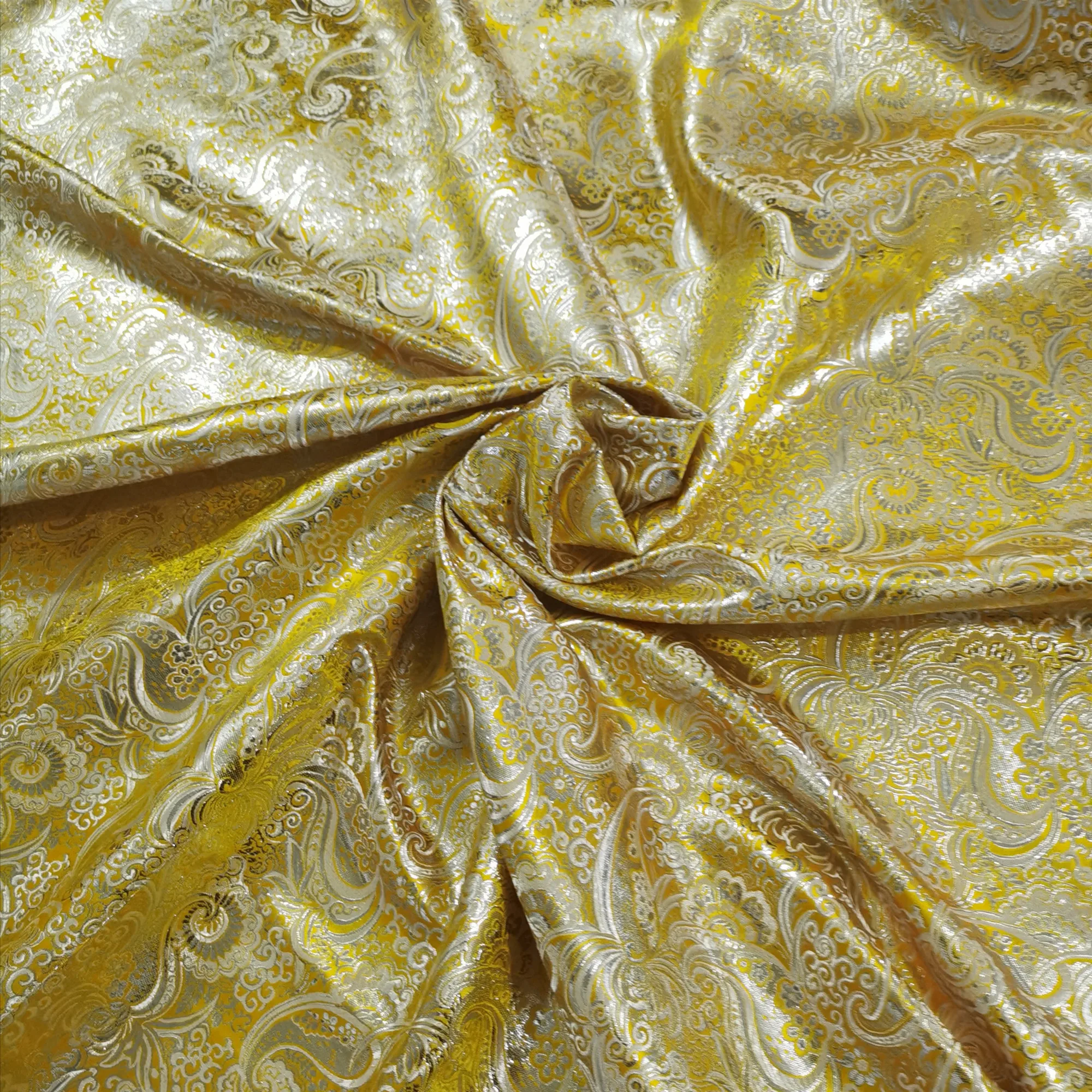 Fashion Design Light Weight Shiny Polyester  Fabric Brocade Metallic Jacquard
