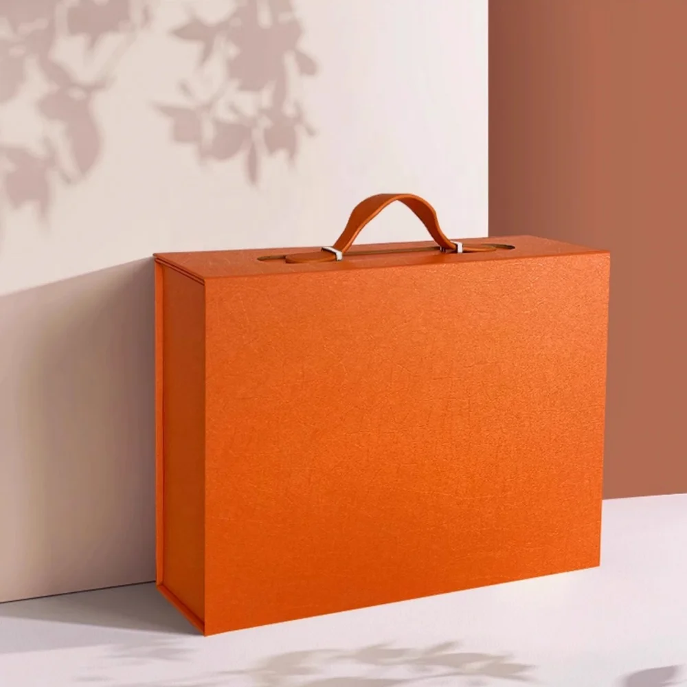 High Grade Custom Logo Printed Matte Black Rigid Cardboard Empty T-shirt Wedding Folding Magnet closure Packaging gift Paper Box