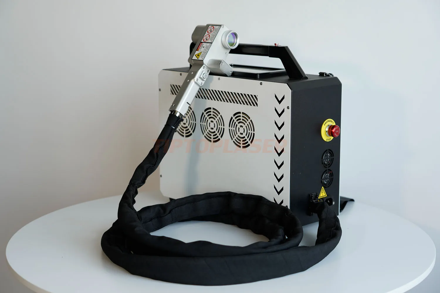 Efficient paint & Rust Removal with 50W/100W Backpack Laser Cleaning Machine  laser machine for concrete cleaning