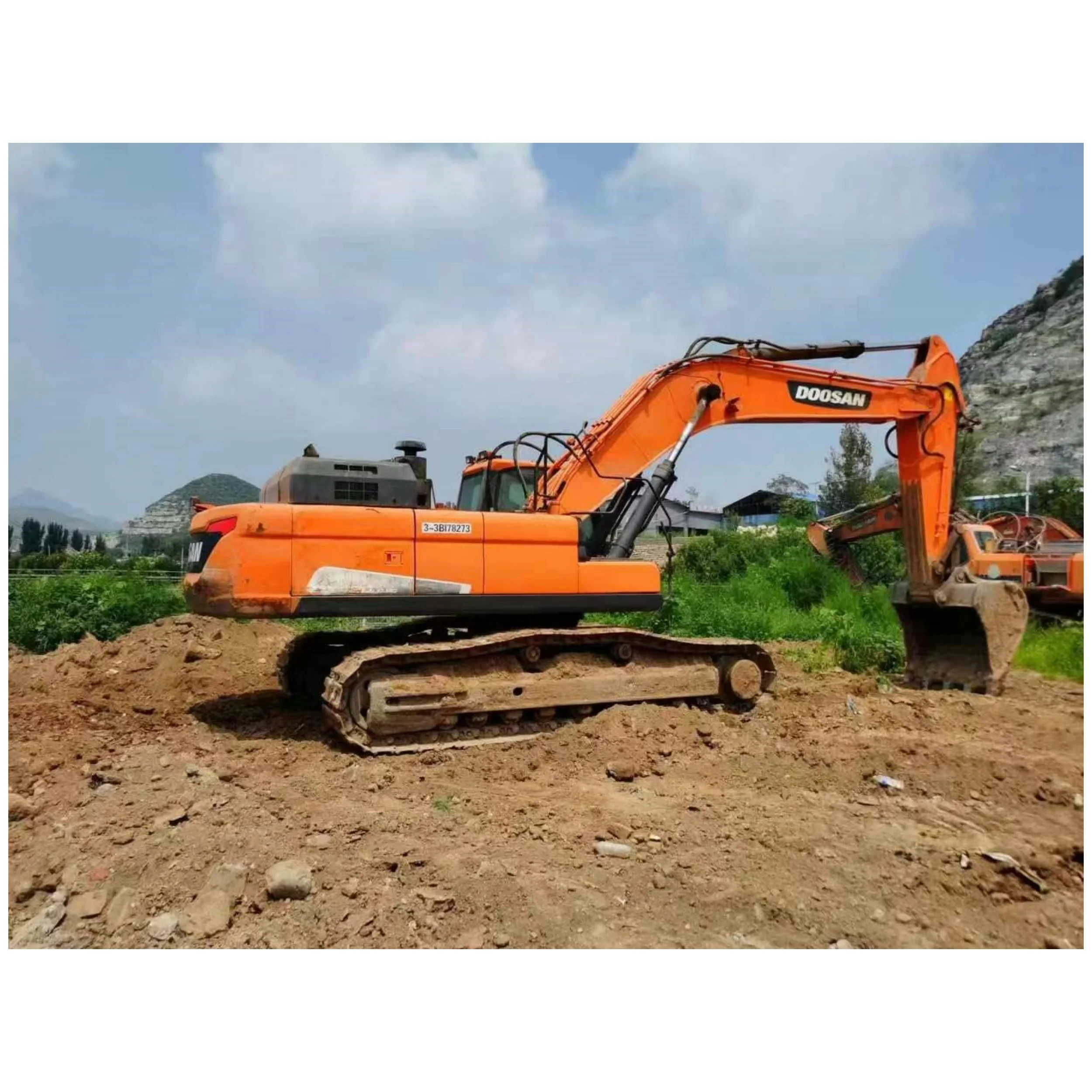 Используемый Doosan DX 420 экскаватор оригинальный тяжелый гусеничный 42 тонны dx420lc dx420 dh420