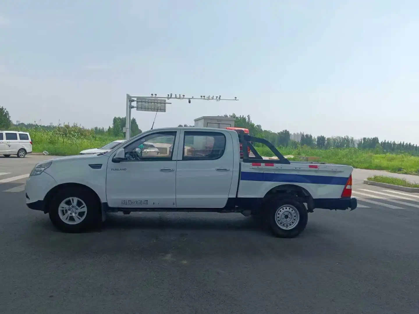 Used Pickup China Foton Tunland 2017 2.8t E3 Diesel 2wd Lhd Cheapest Fuel Vehicles 4x4 Diesel Mini Truck Cargo Pick Up Trucks