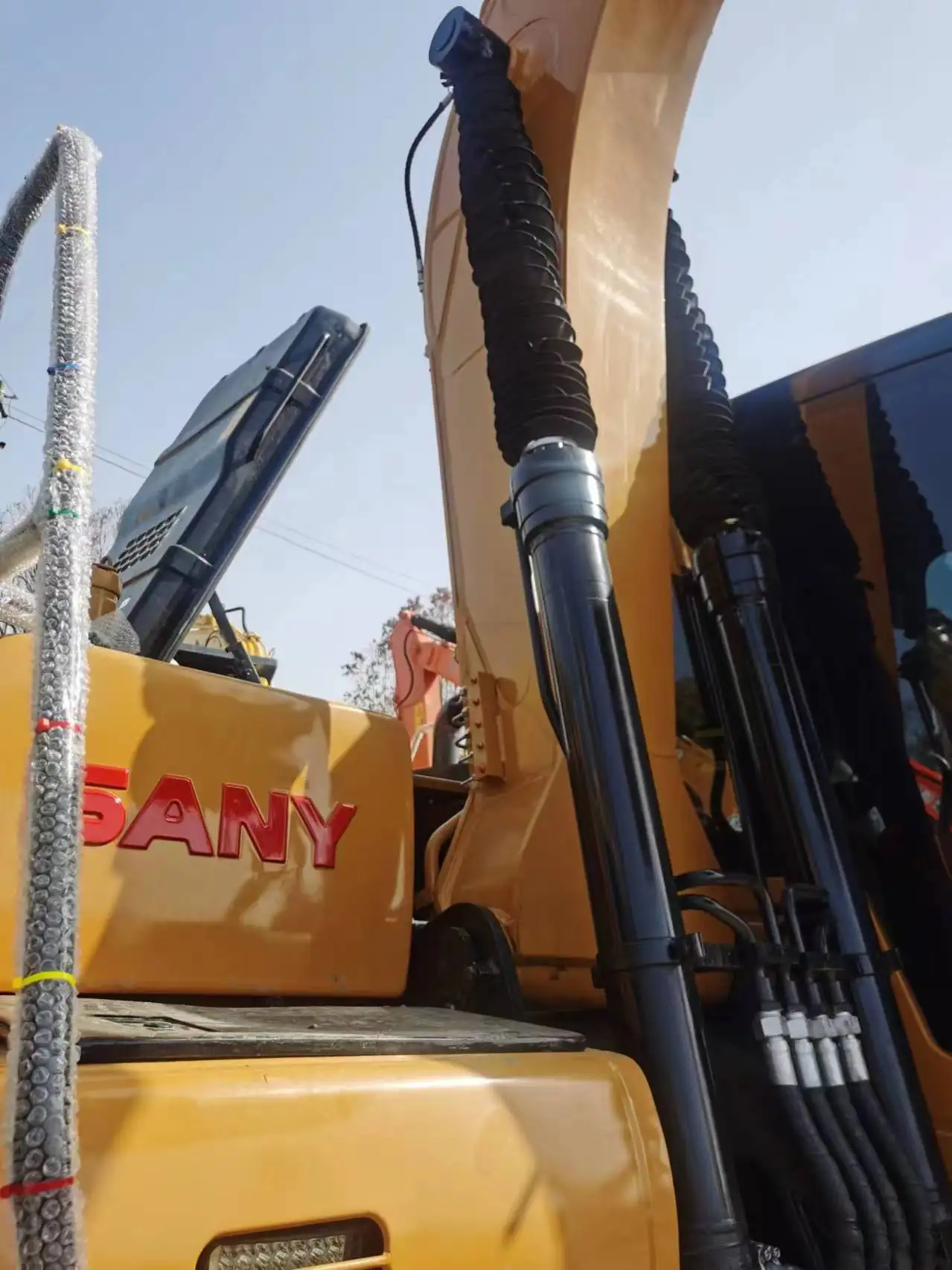 Китайская популярная экскаваторная техника Sany135C для продажи по низкой цене