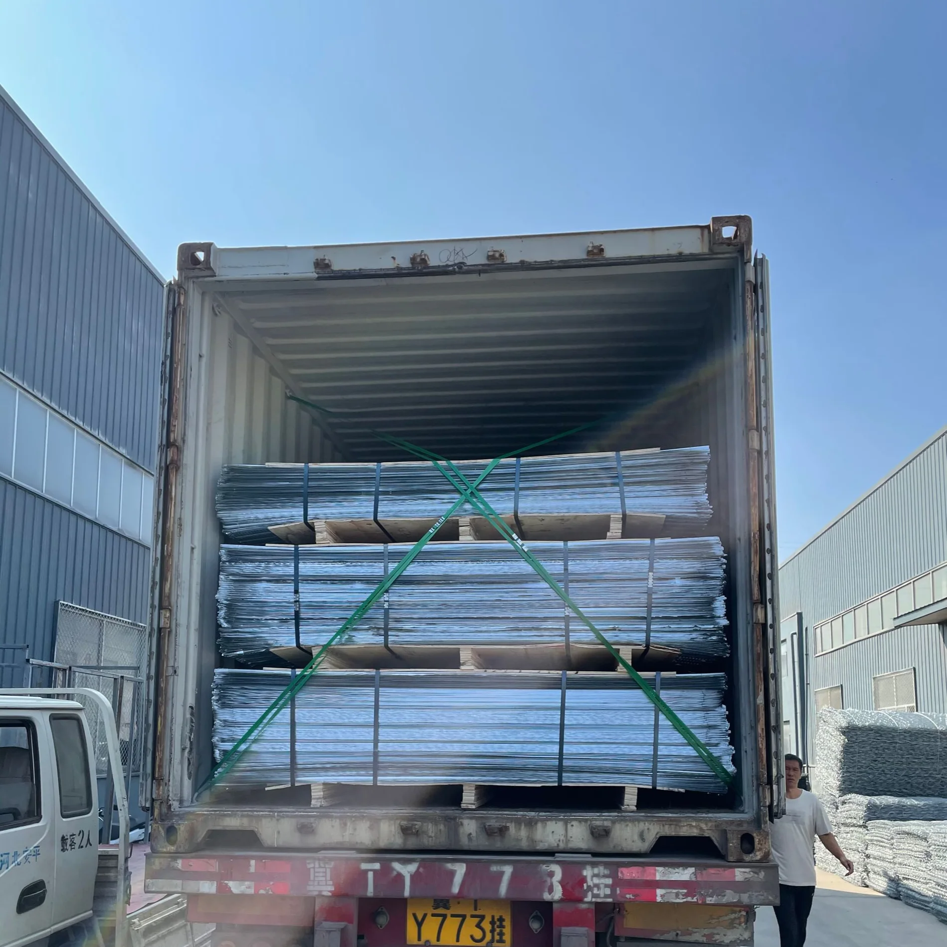 Строительный материал Zhenyu, расширенная опалубка с высокой ребристой пеной, штукатурка для бетонных стен, металлические формы