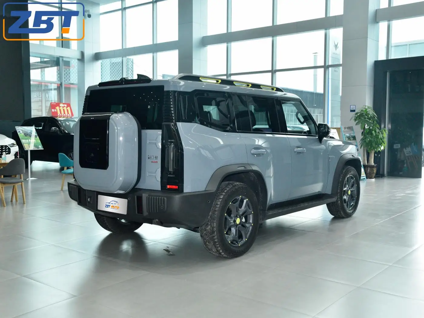2024 Hot Selling Petrol SUV Used Gasoline Plug-in hybrid Car Chery Jetour Traveler t2