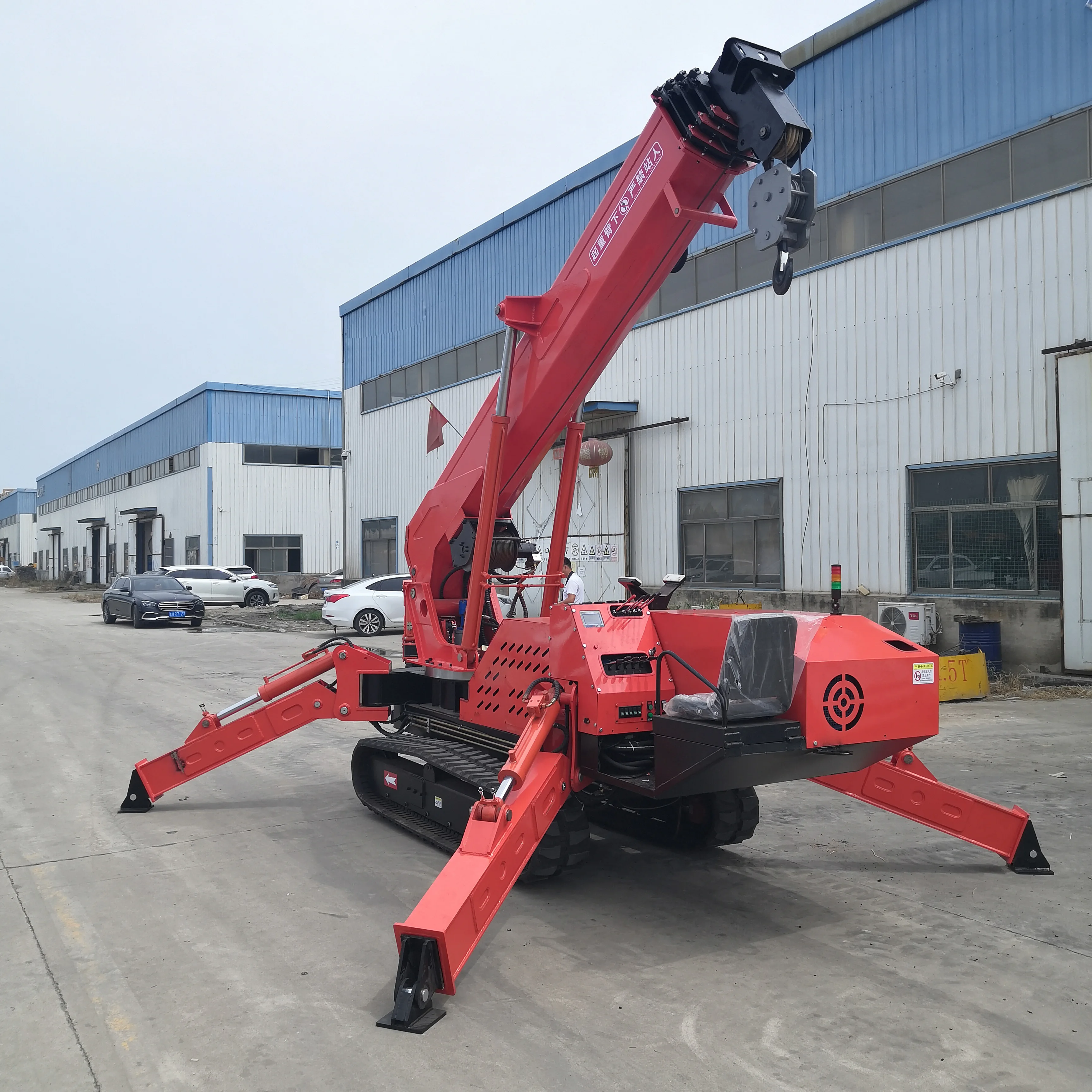 SuiZhong Mini Movable Efficient Safety Telescopic Diesel Electric 3 5 8 Ton 12 Ton Spider Crane With Basket Window