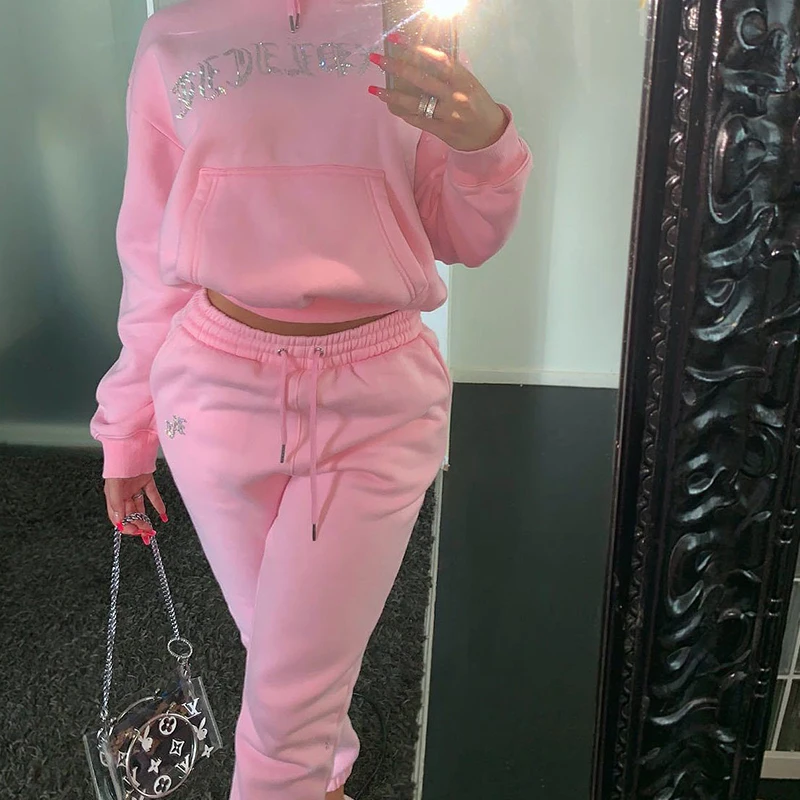 В наличии новинка модный однотонный спортивный костюм для отдыха худи со стразами и капюшоном