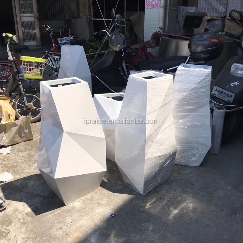 Modern home decor Metal tall outdoor large floor vase black and white plant pot