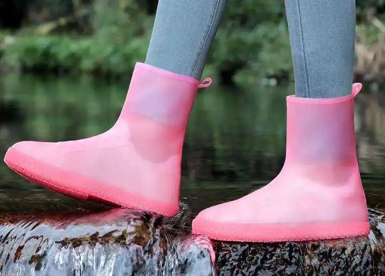 2024 Protective stnm Rain Shoes Boots Reusable Latex Waterproof Rain Non-Slip Silicone Over  Boot Covers Unisex