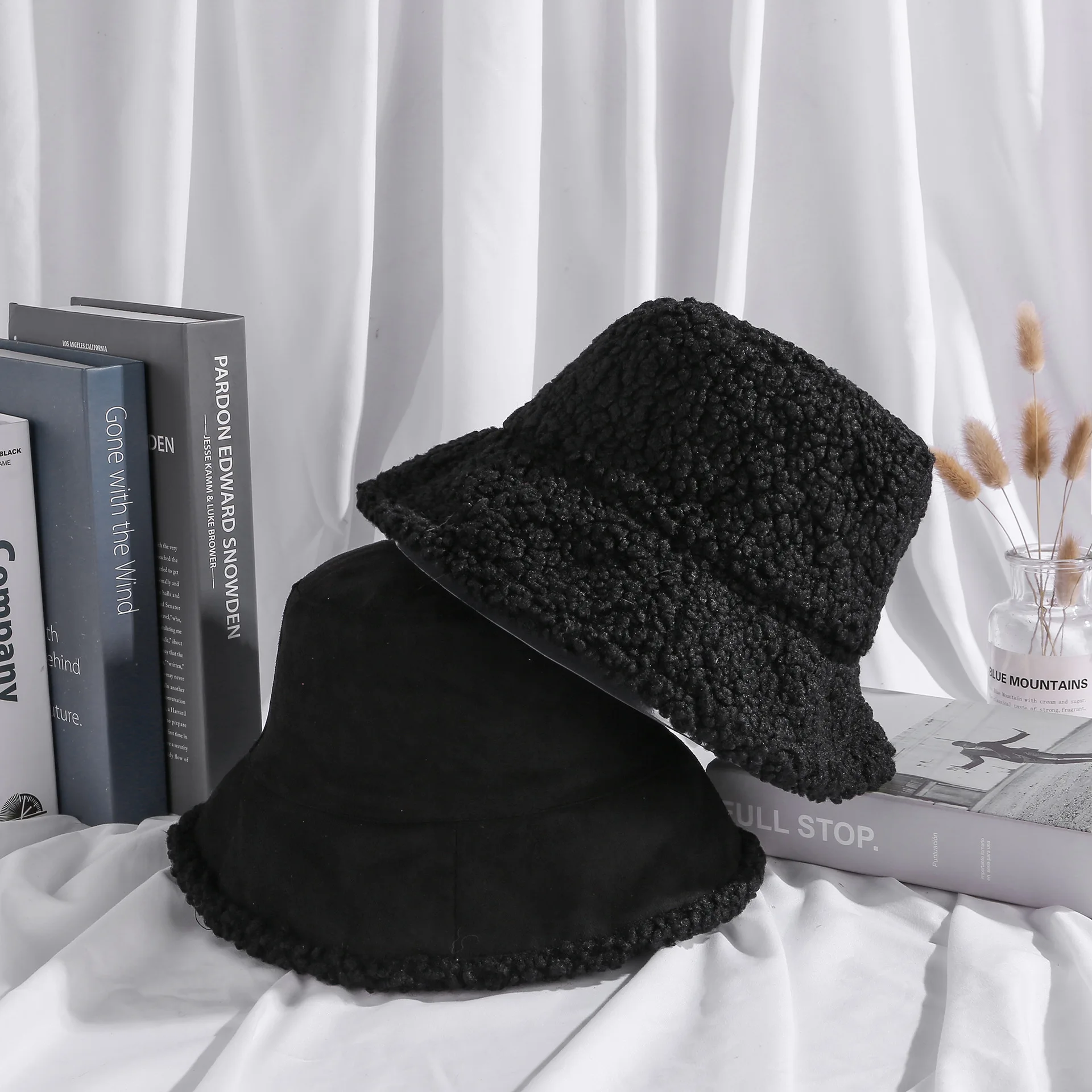 Custom design double sides furry bucket hats women 100%poly cute bucket hats