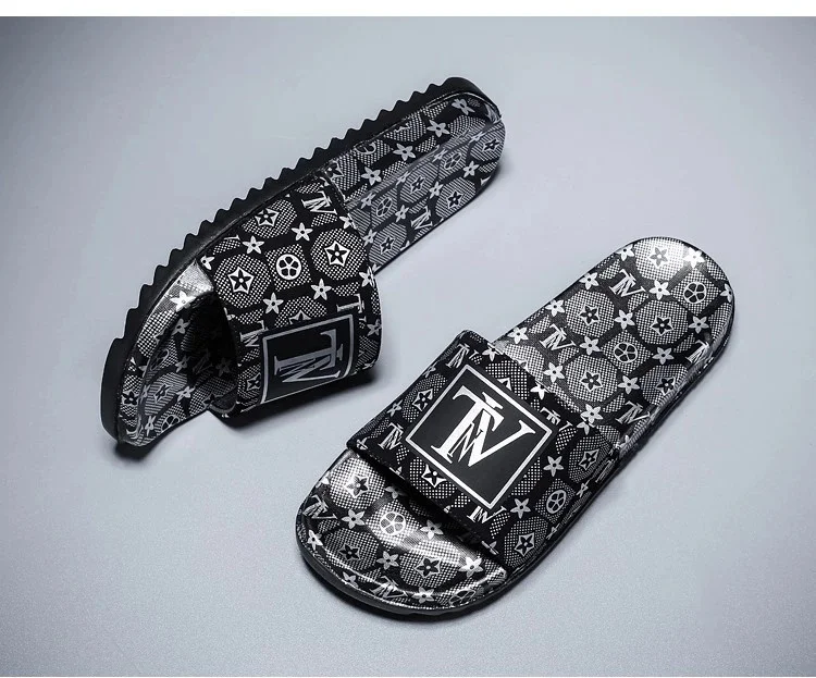 Custom designer Printed Slides And Slippers Customize Your Own Footwear Pvc soft flip flops Mens bathroom Beach PVC slippers