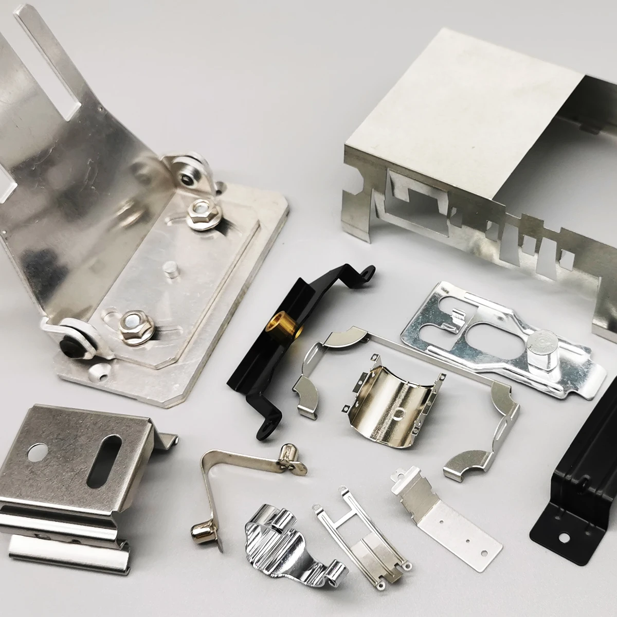 High Quality 304 Stainless Steel Rigid U Shaped Strap Clip Conduit Ring U Type Pipe Saddle Clamps For Fixing Supporting