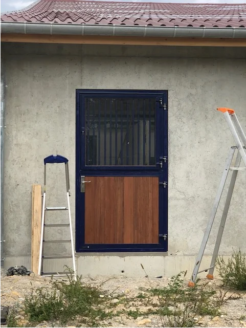 customized dutch door horse stable