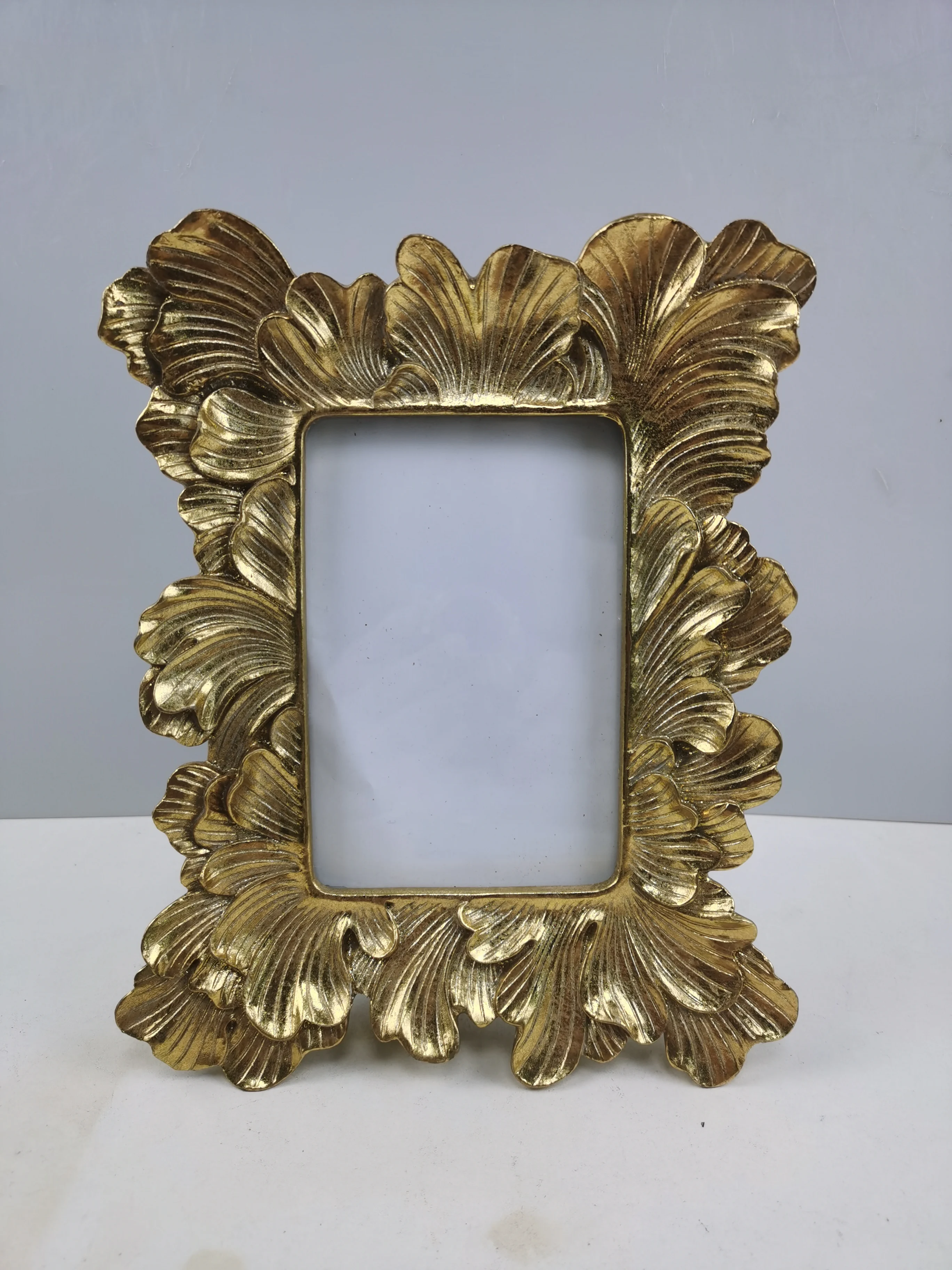 Custom Resin Vintage Unique Green Picture Frame 4x6 Family Antique Photo Frame for Home Decoration