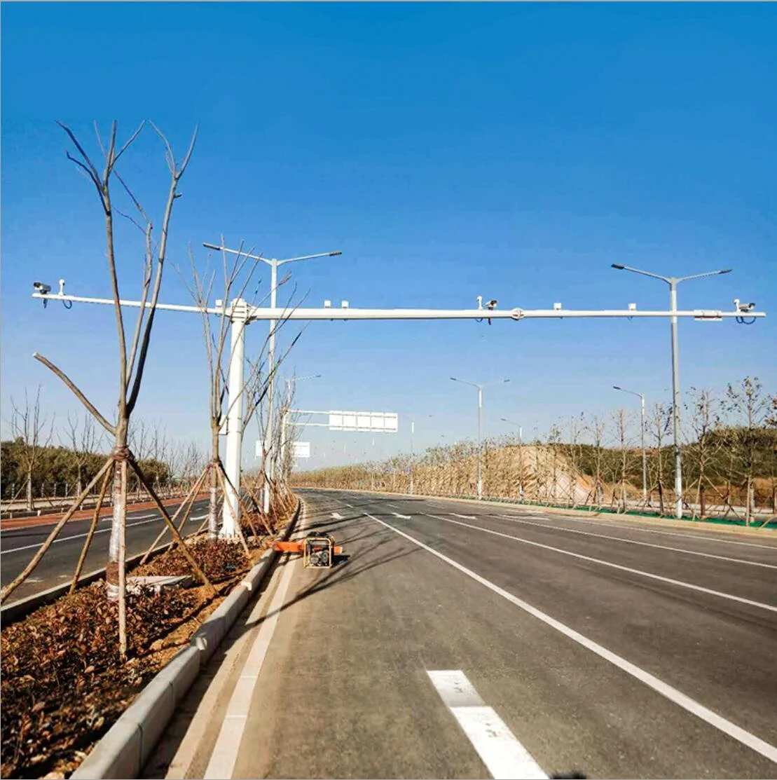 XLZM Traffic and Telescopic cctv Camera Monitor Mast Steel Pole