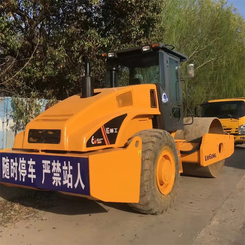 Китайский оригинальный использованный 620 дорожный каток LiuGong для продажи