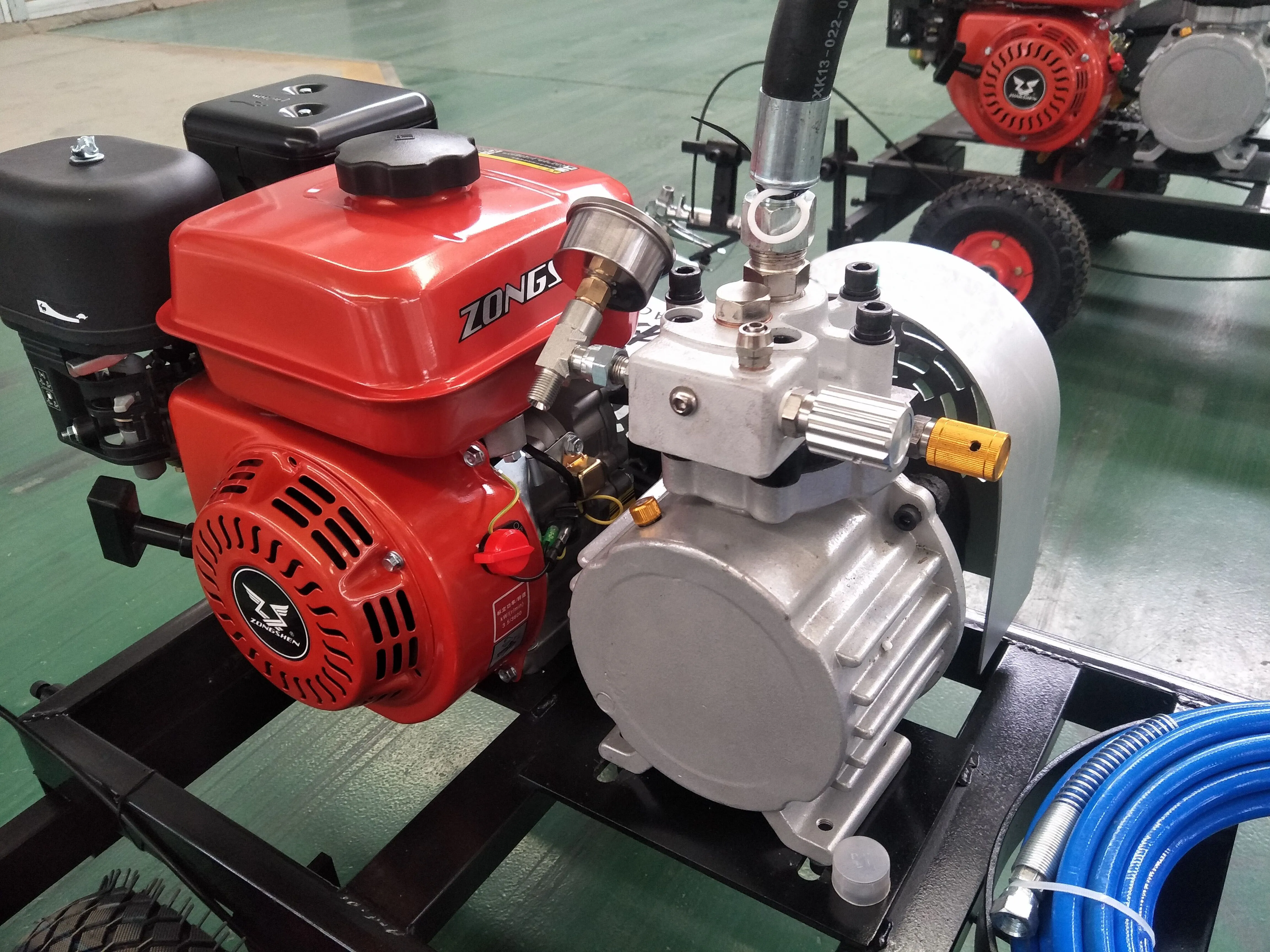 Hand push cold paint spraying road marking machine