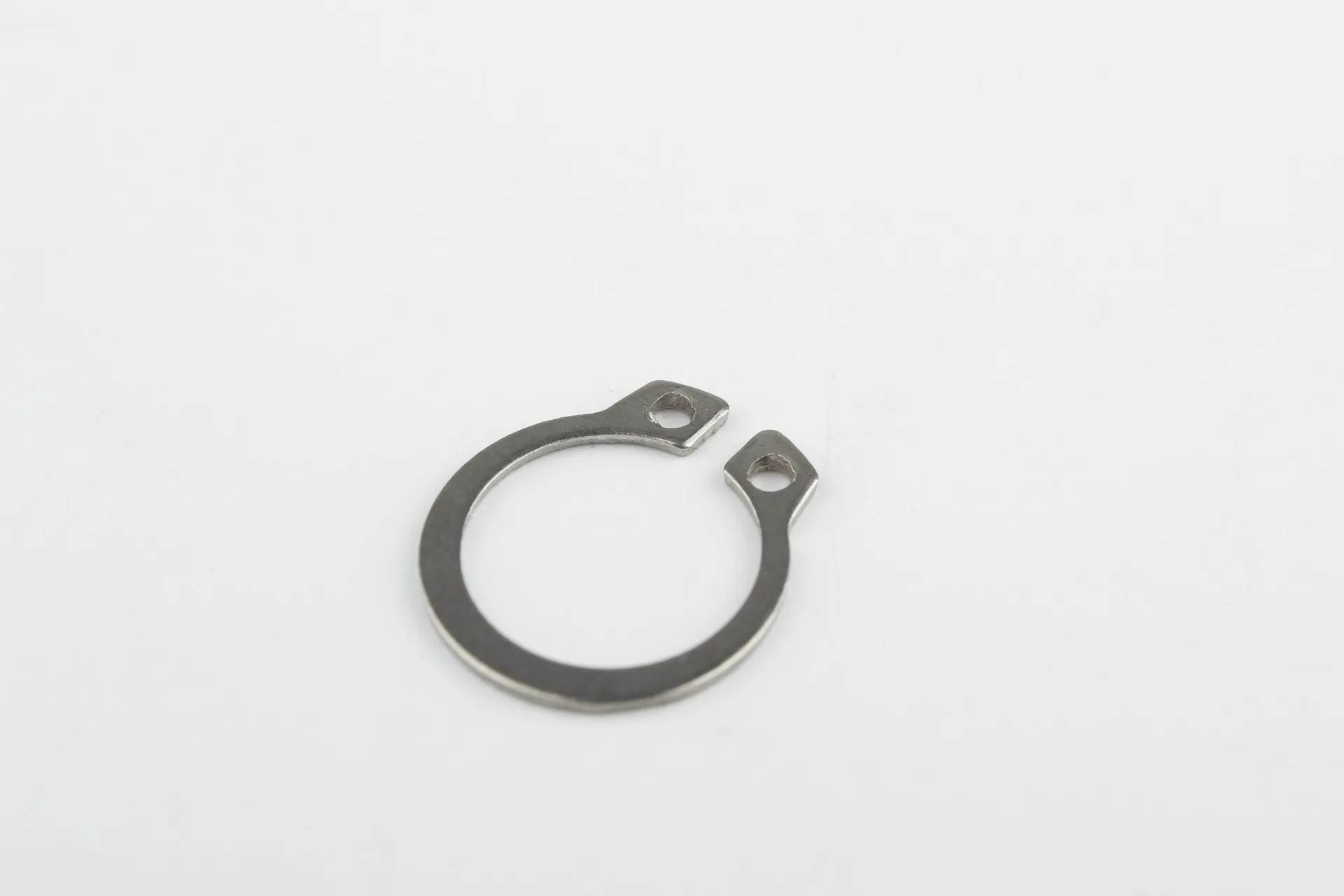 304 Stainless Steel C-Shaped Clamp Ring Elastic Outer Bearing Shaft Clamp Spring GB894 Retaining Ring Shaft Clamper Washers