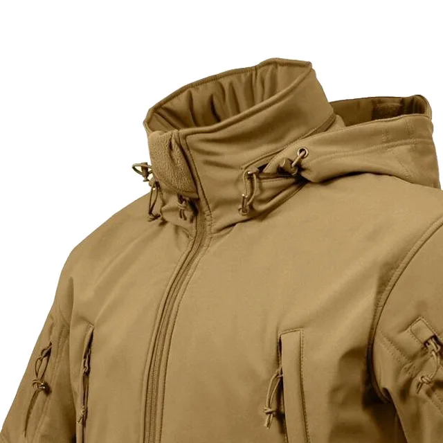 2021 New Outdoor Special Design Tactical Softshell Jacket for Men outwear