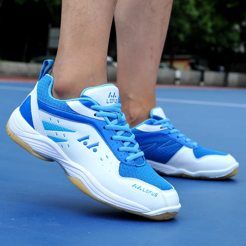 
stylish top grade sport shoes sneakers Badminton shoes 