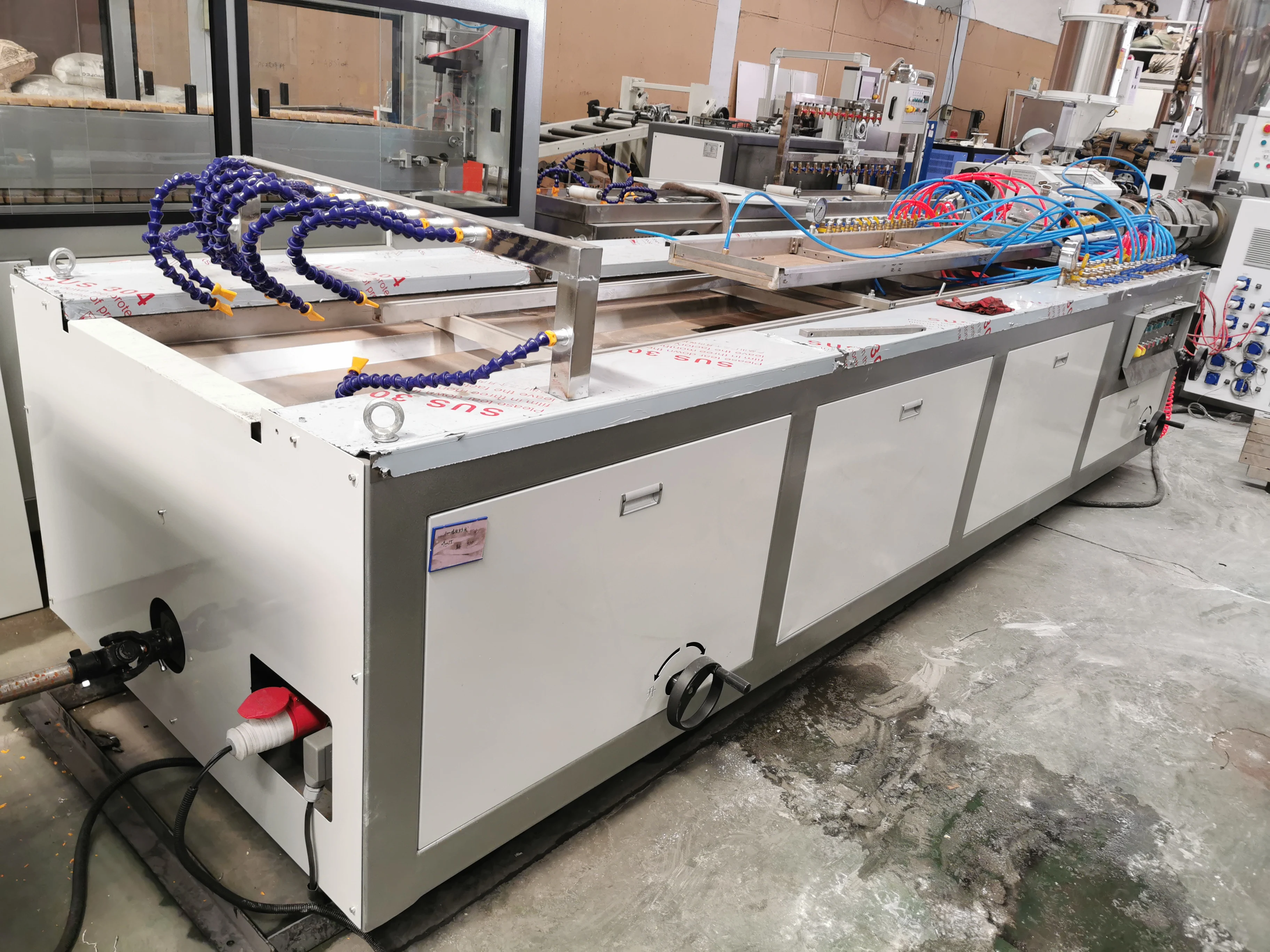 Plastic vinyl ceilings decorative ceiling panel making machine/ PVC ceiling roof tile wall board extruder machine line