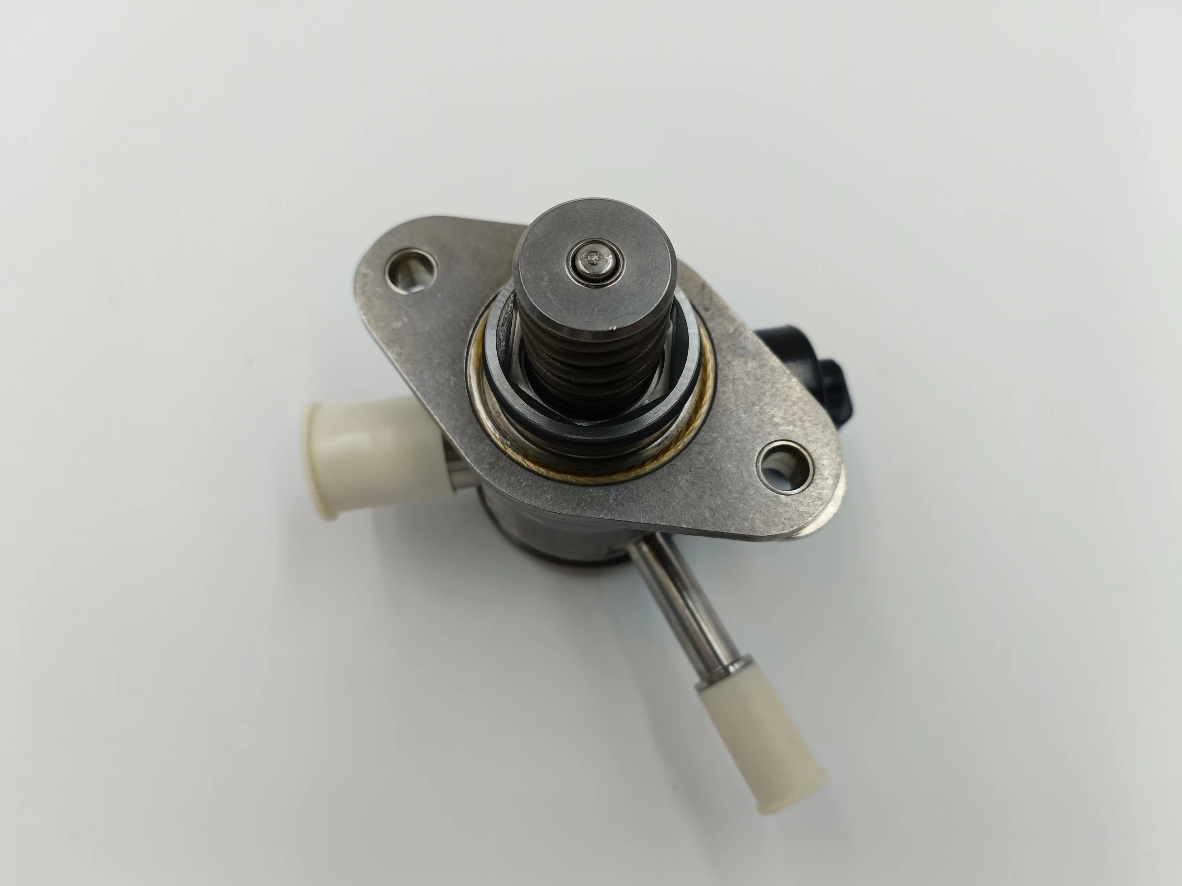 Professional manufacture High pressure fuel pump 12608371 12633115 12633423 12639694 12641847 for BUICK LACROSSE REGAL VERANO