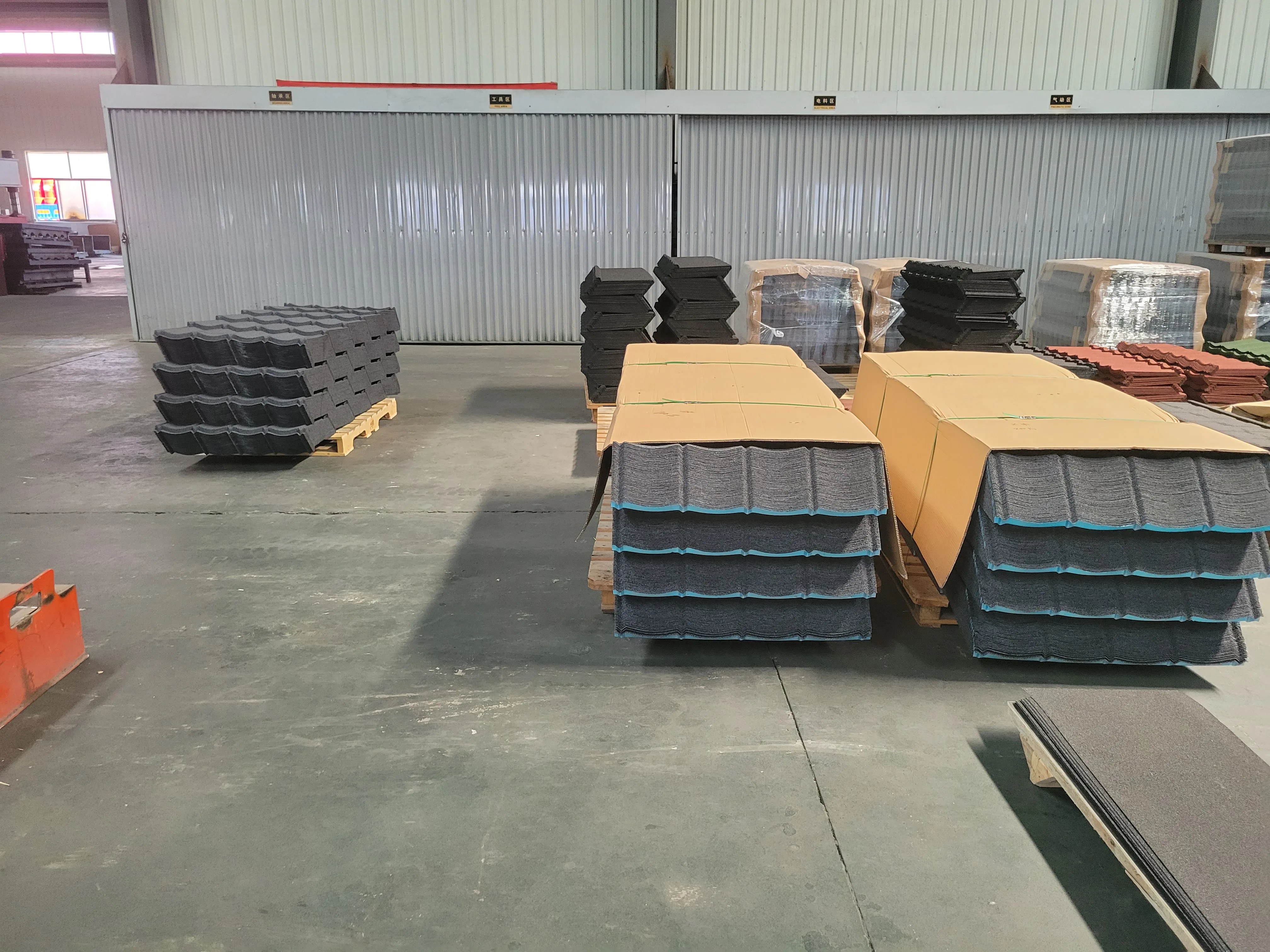 Barrel type Roof Building Material Stone Coated Manufacturer of Roofing Sheet