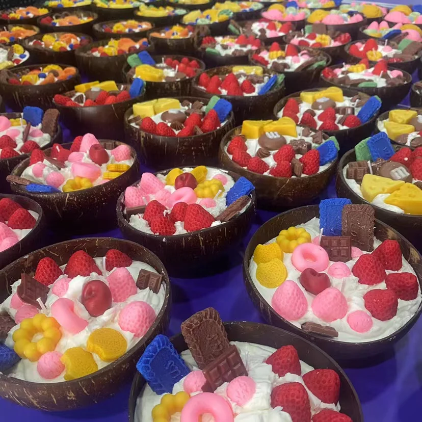 Customize Natural Coconut Shell Bowl Candles Scented Luxury Fruit Soy Wax Aromatherapy Aromatic Aroma Candles