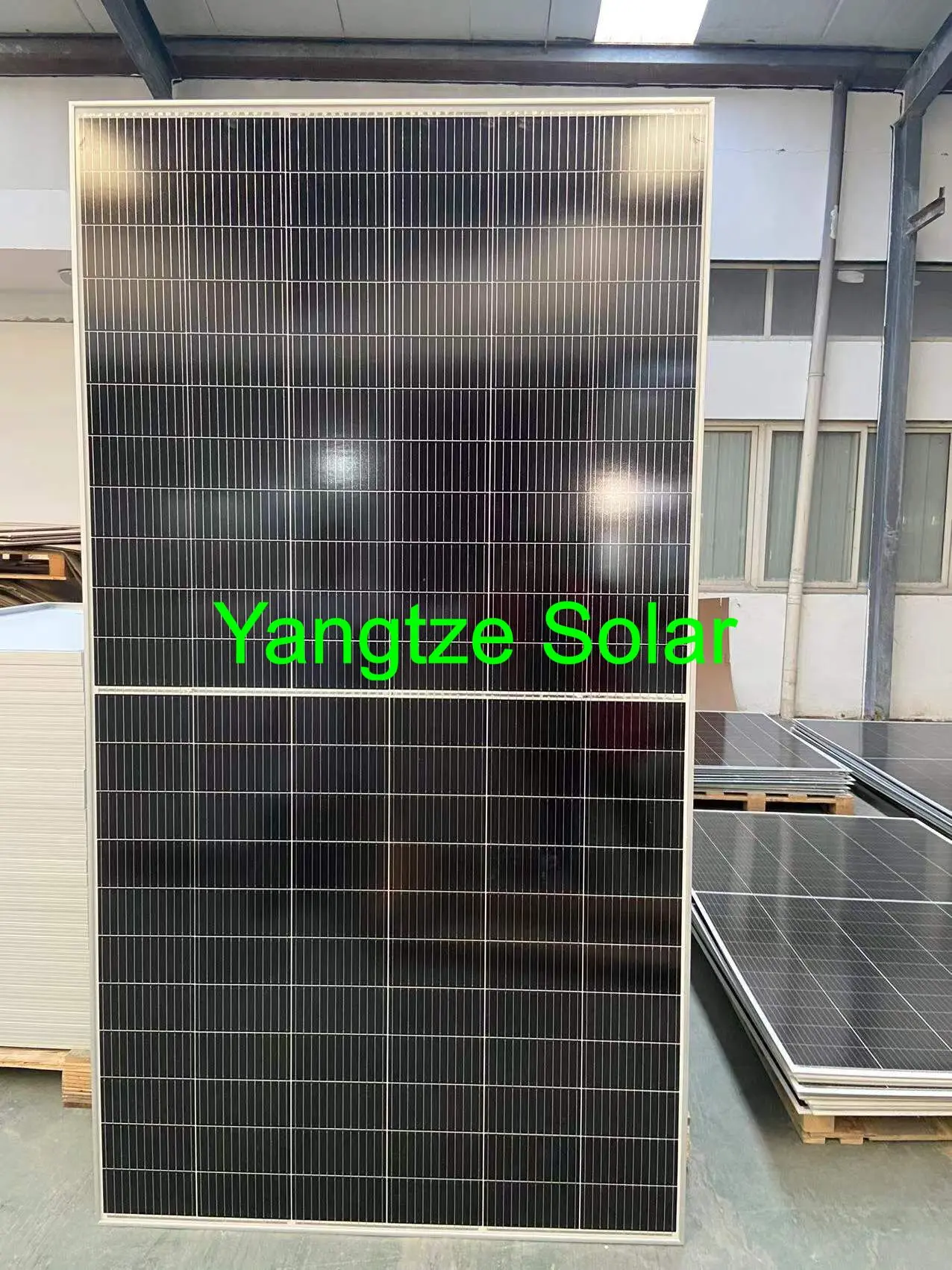 Yangtze Solar 2 MW (2000 kW) grid-tied solar panel manufacturer solar system solar plant