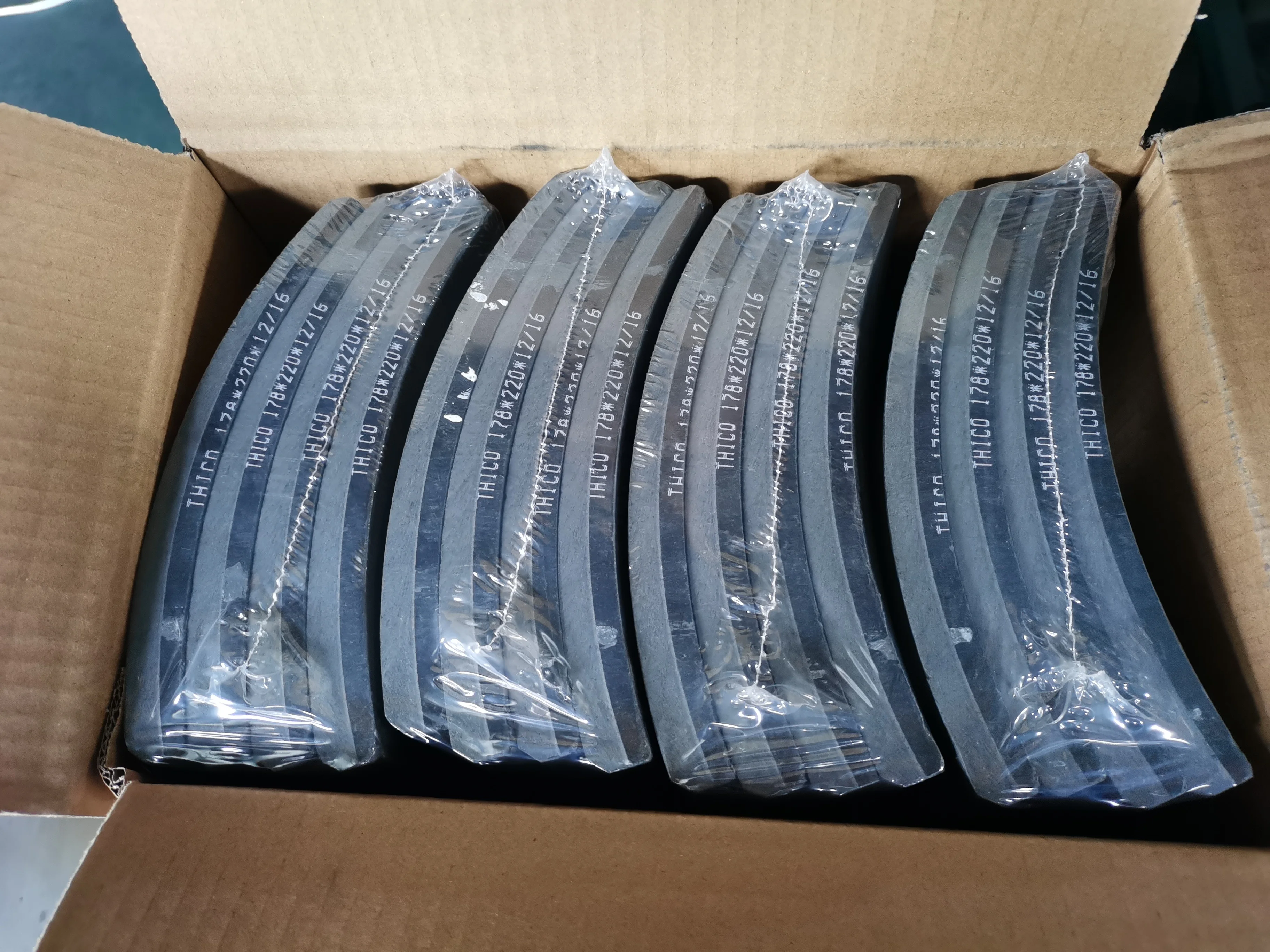 Europe Heavy Duty Truck Trailer Drum Brake Pad 47441-9650G Long Life High Quality Truck Brake LiningsTruck Brake