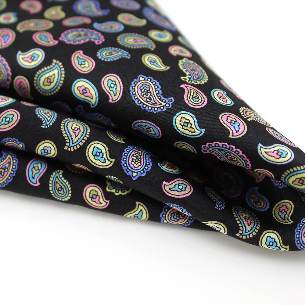 China Wholesale Women Girls Bag Bandanas Hair Wrap Custom Printing 100% Silk Crepe Satin Small 53CM Paisley Square Scarf